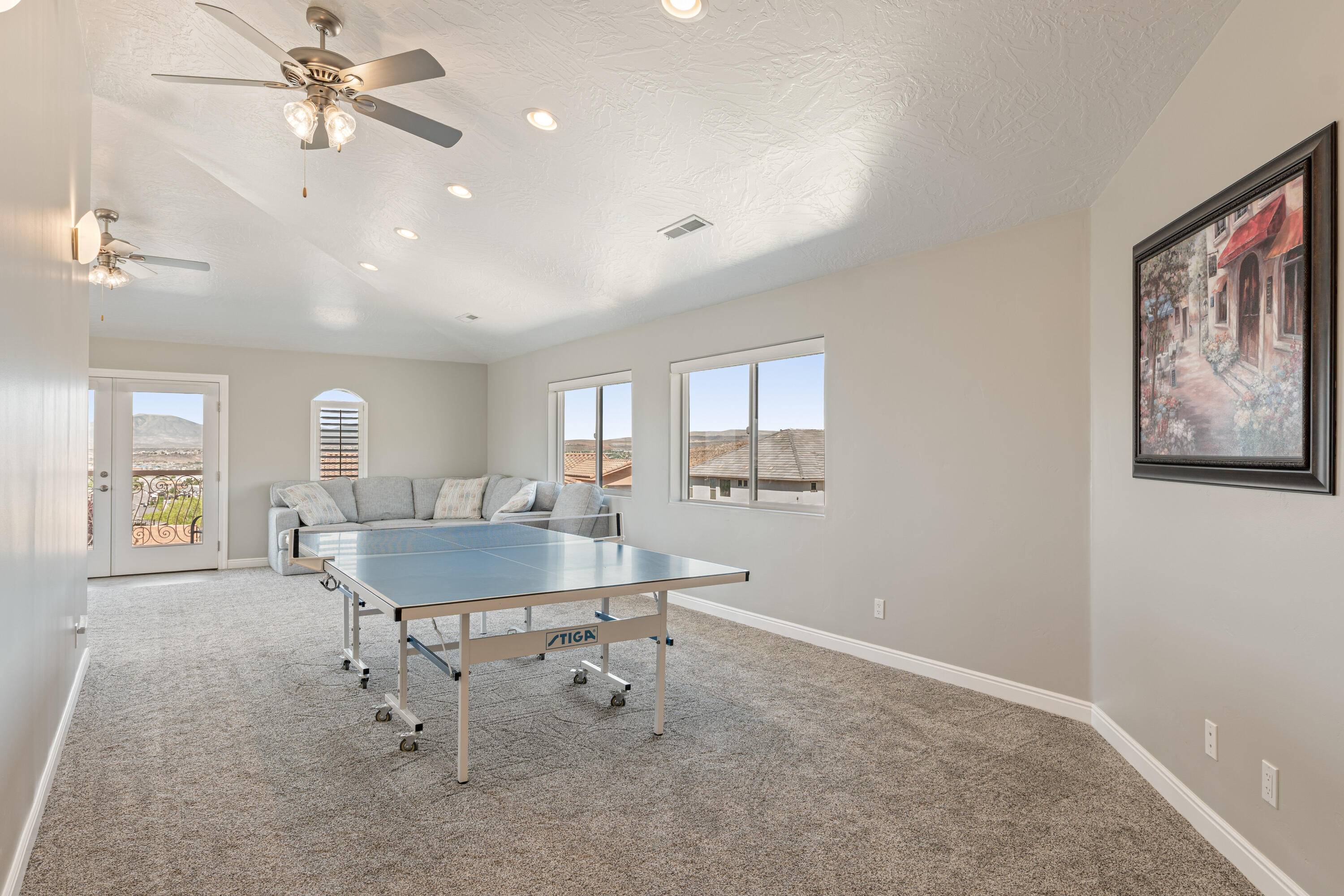 MAJESTIC SUNSET - Residential