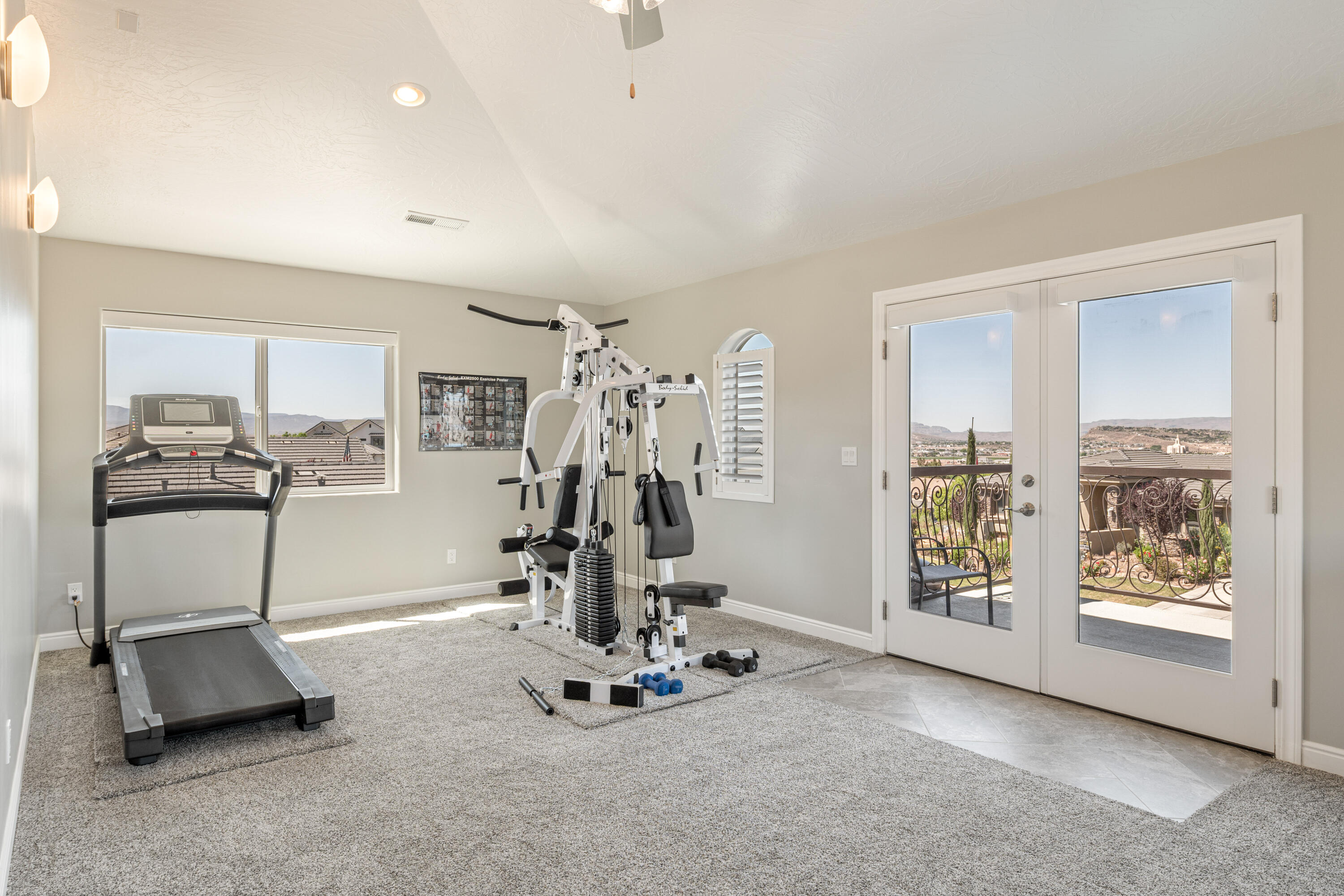 MAJESTIC SUNSET - Residential