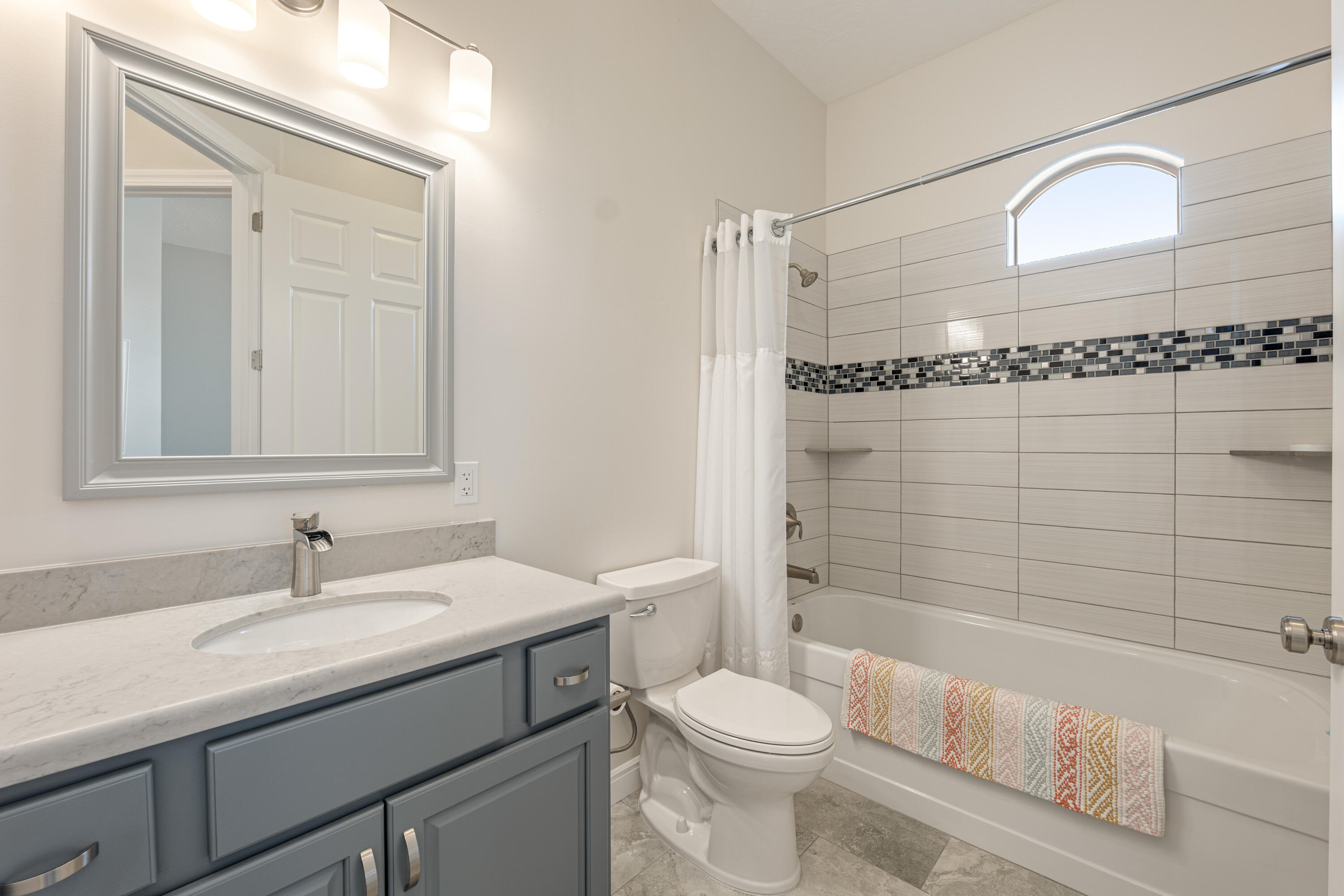 MAJESTIC SUNSET - Residential