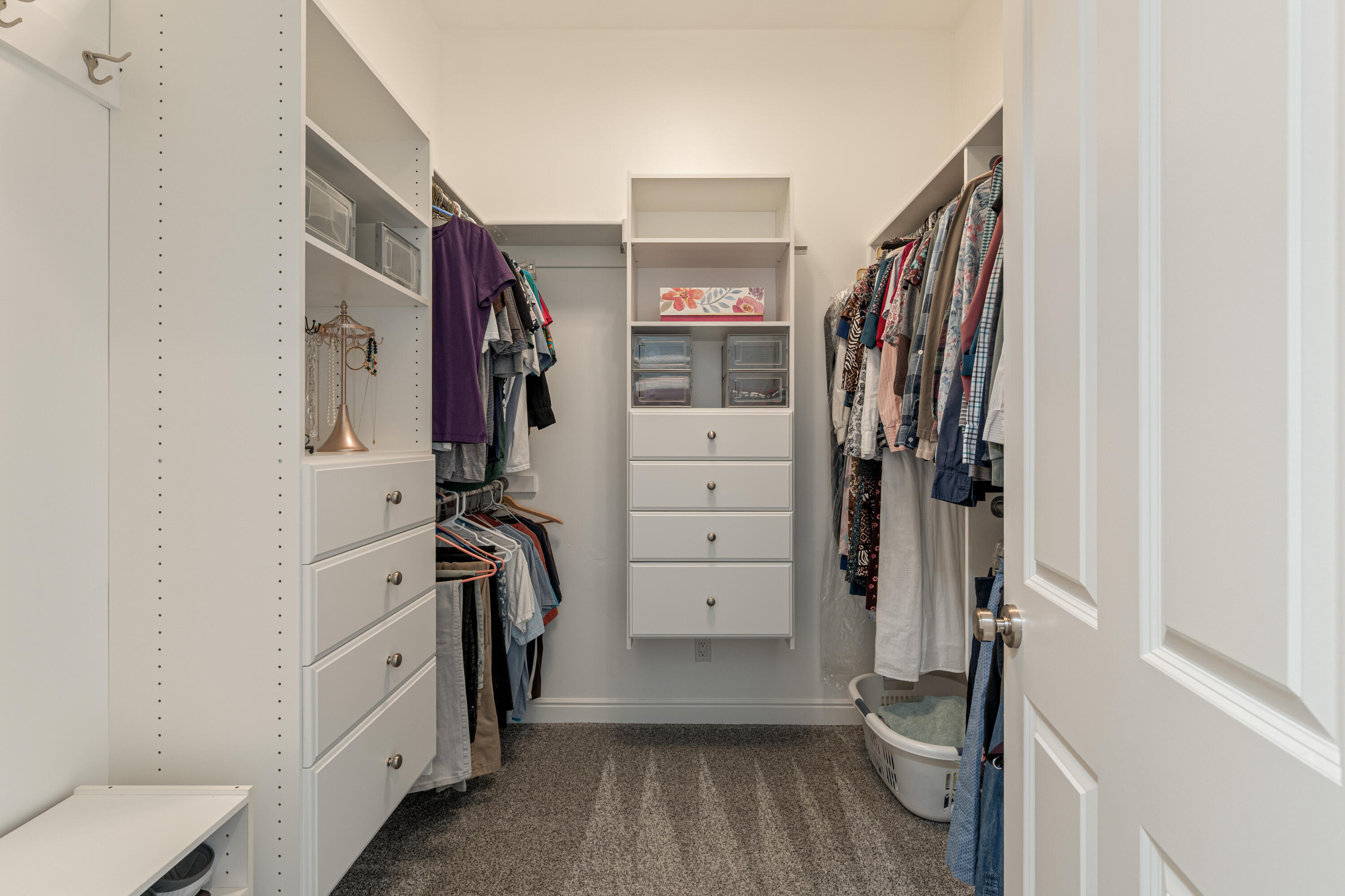 MAJESTIC SUNSET - Residential