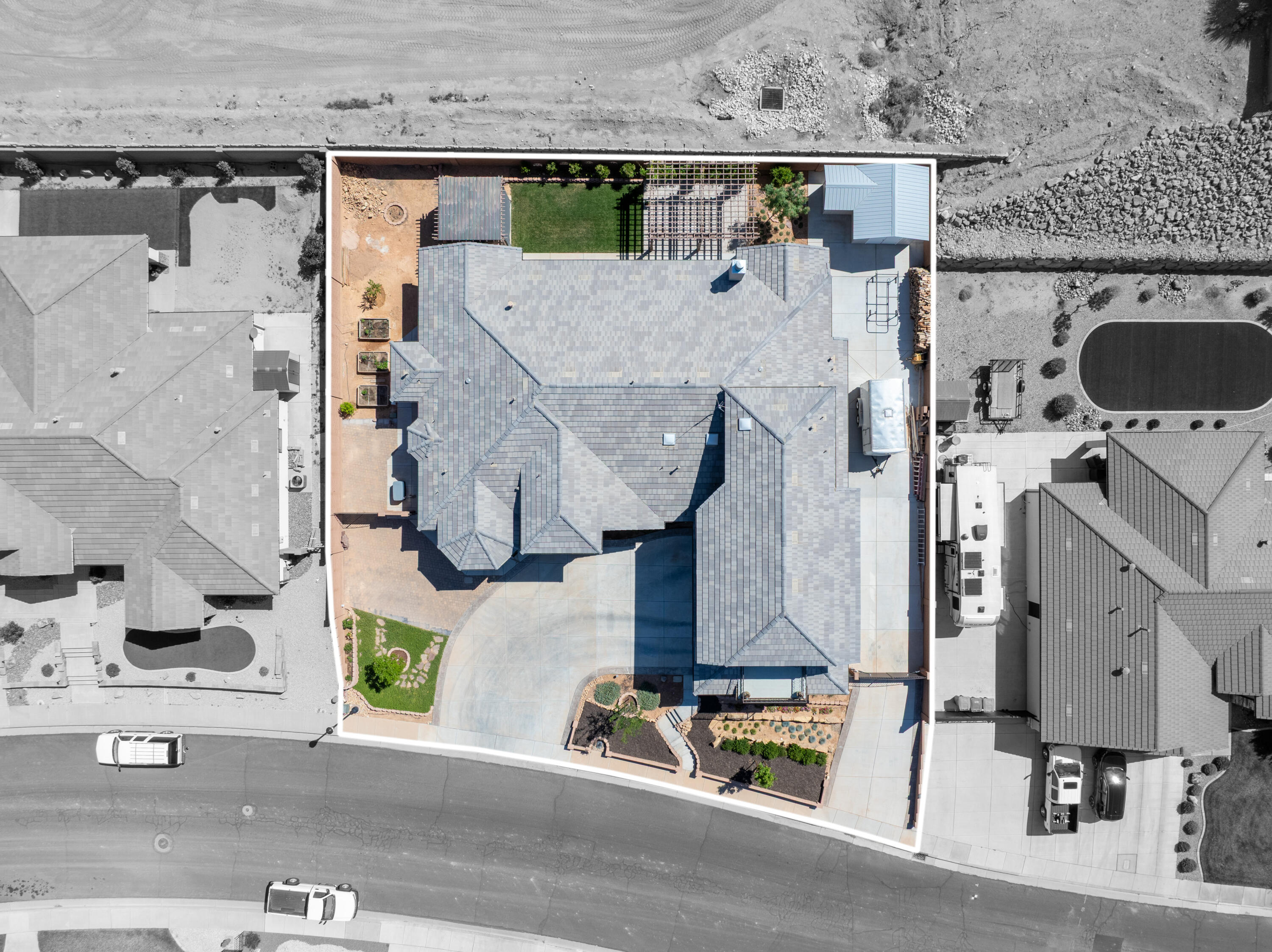 MAJESTIC SUNSET - Residential