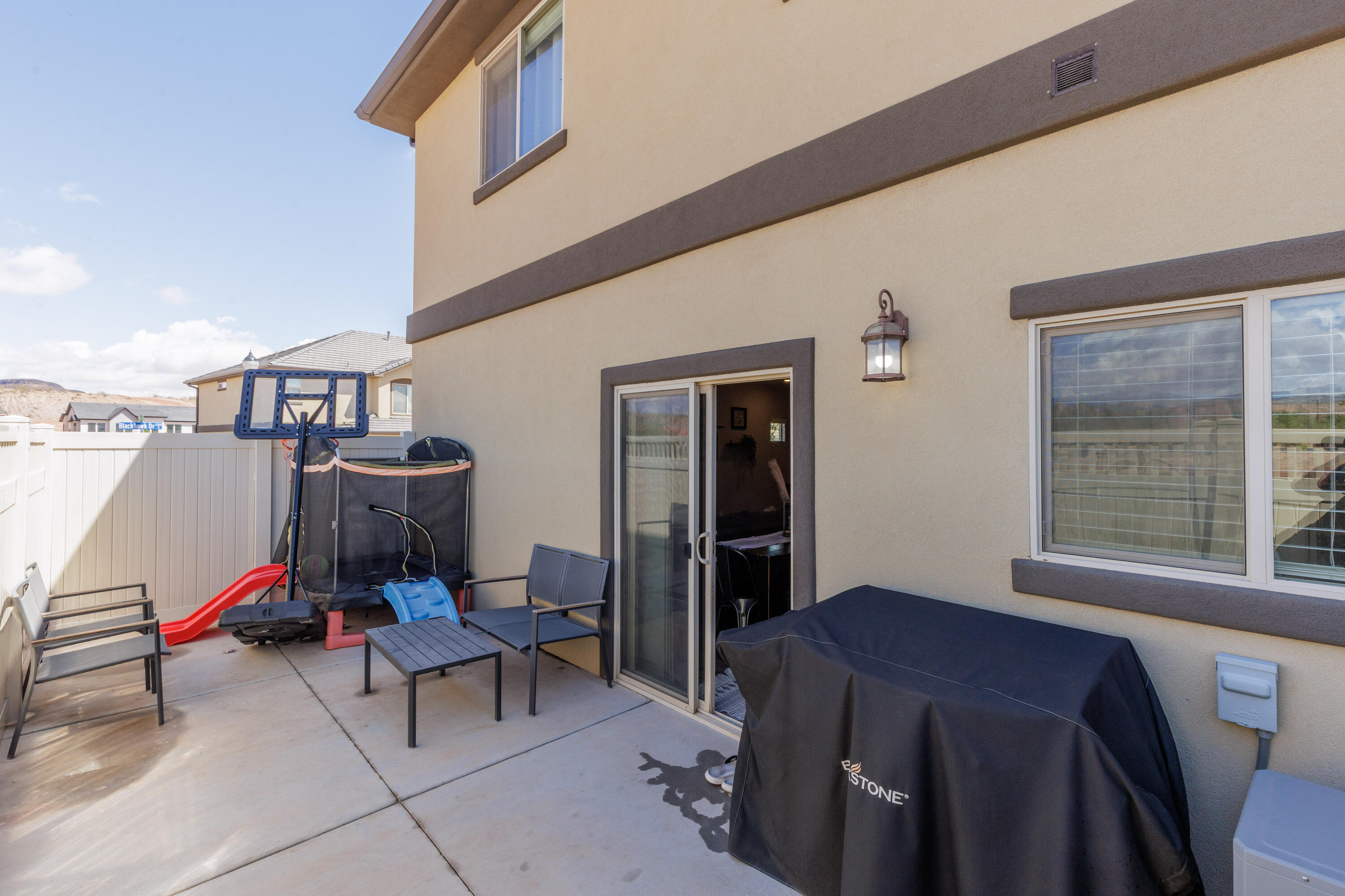 BLACKHAWK TH - Residential