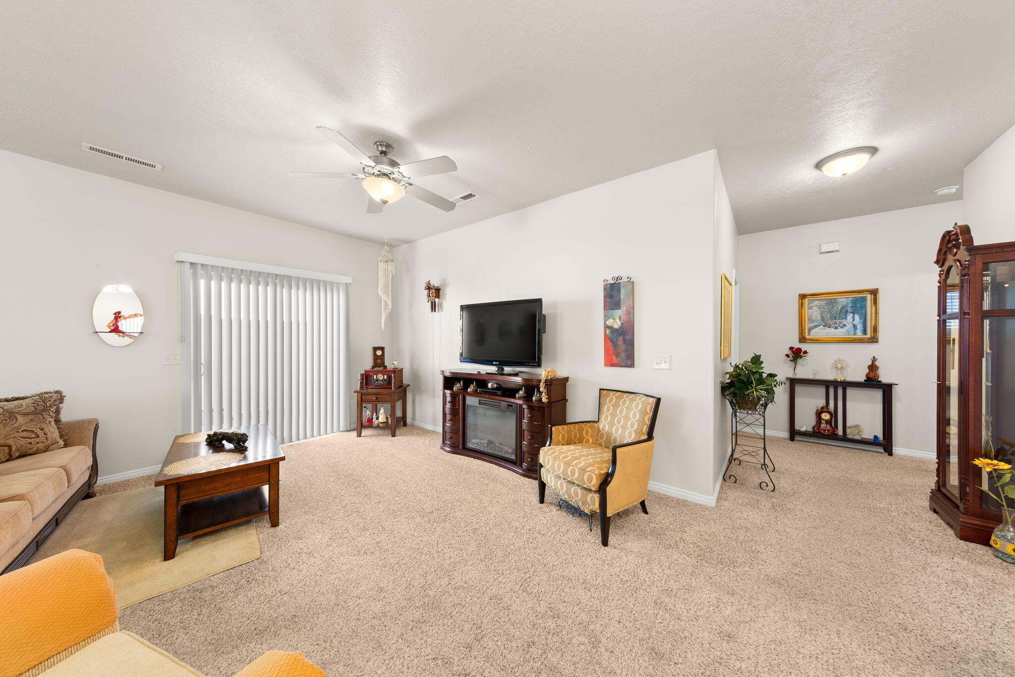 GRAND LEGANCY DEV - Residential