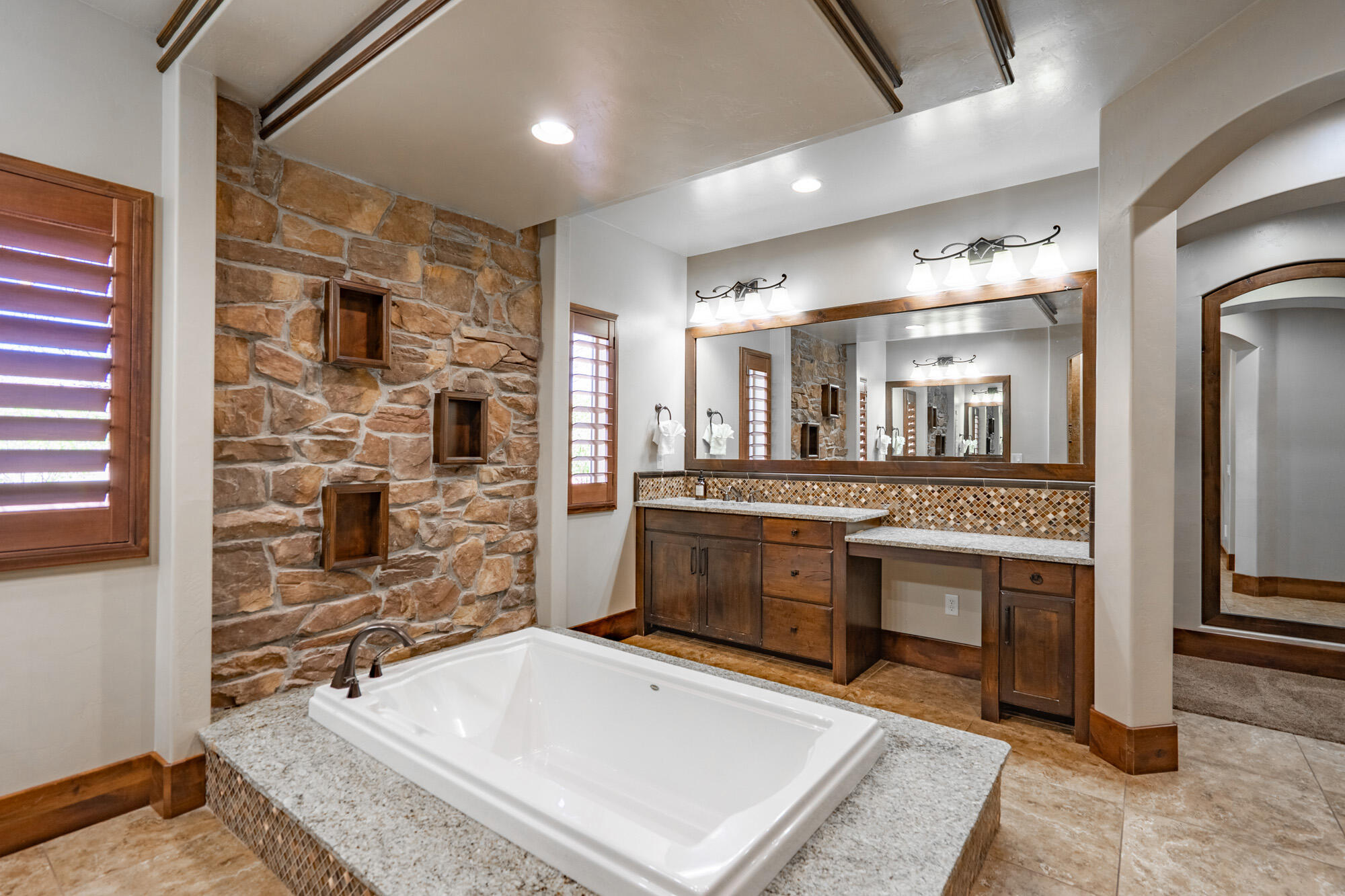 SYCAMORE - Residential