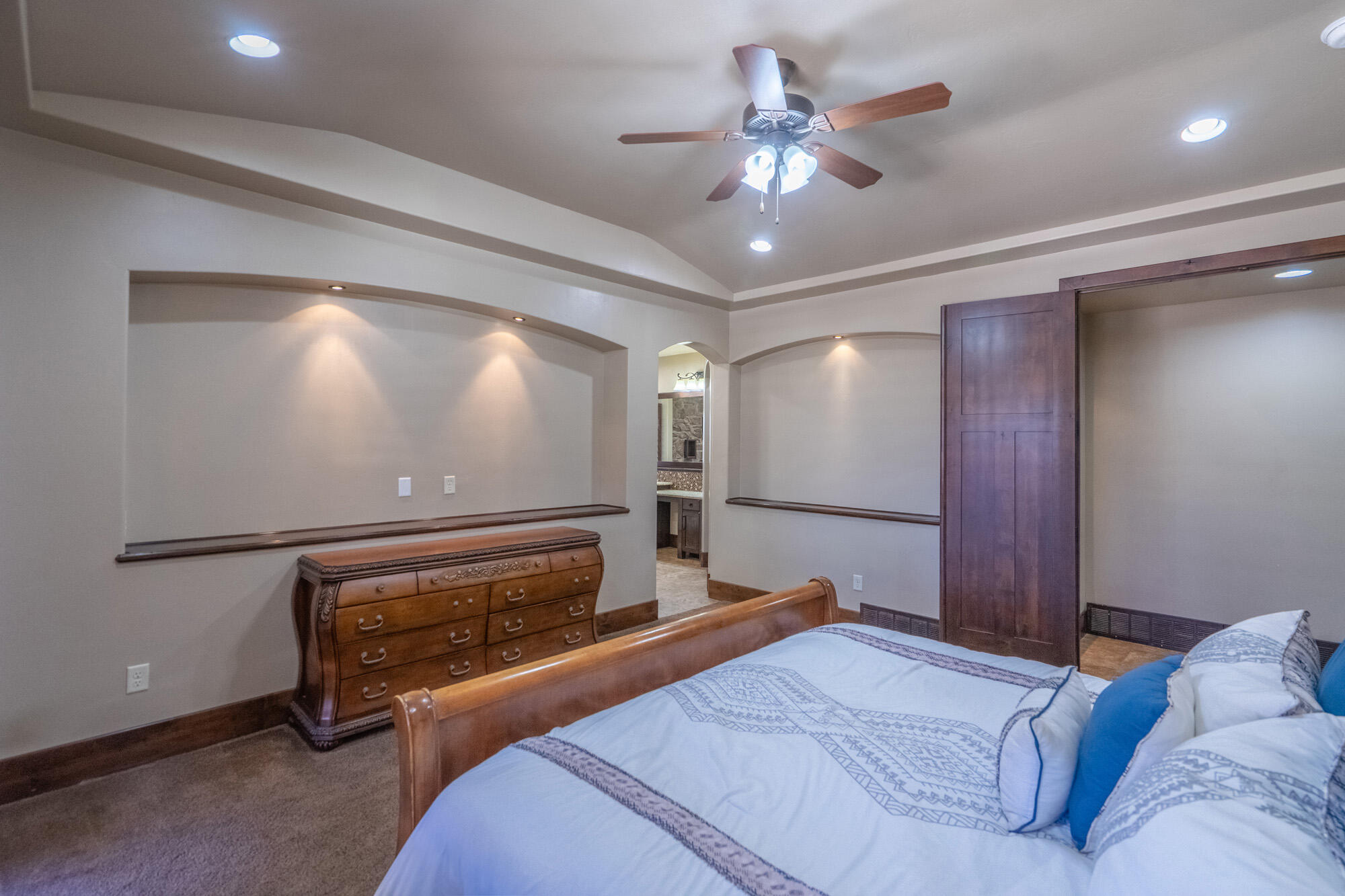 SYCAMORE - Residential