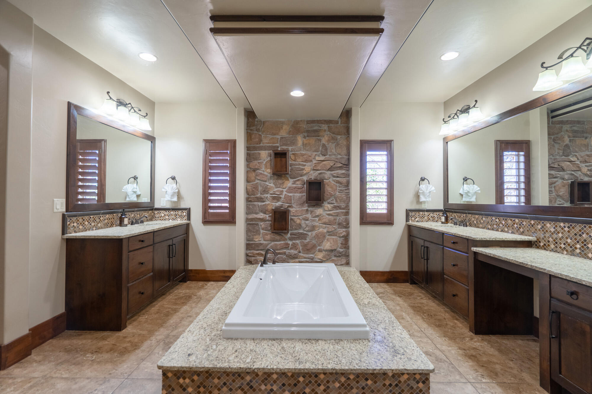 SYCAMORE - Residential