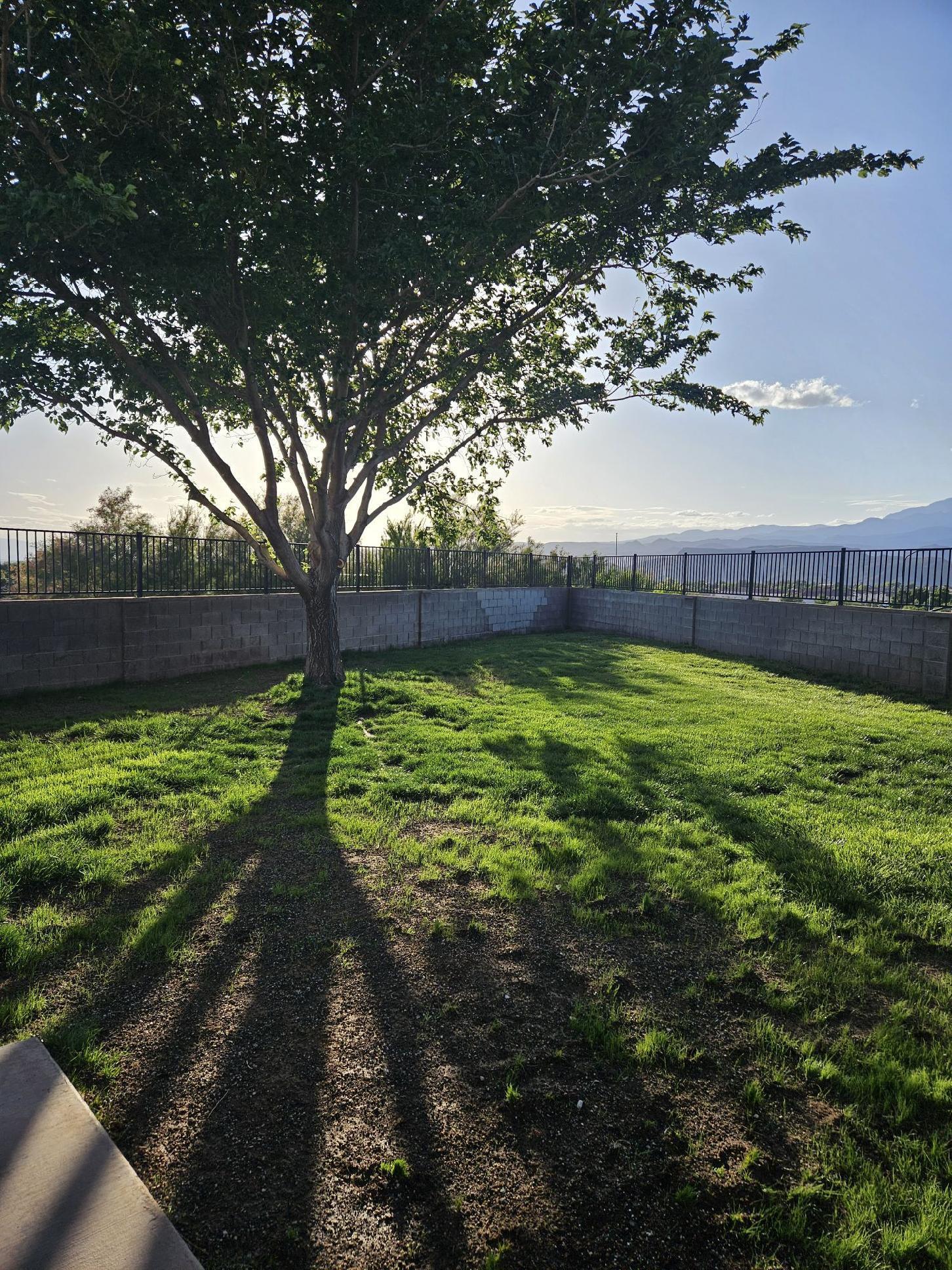 SANTA FE HILLS - Residential
