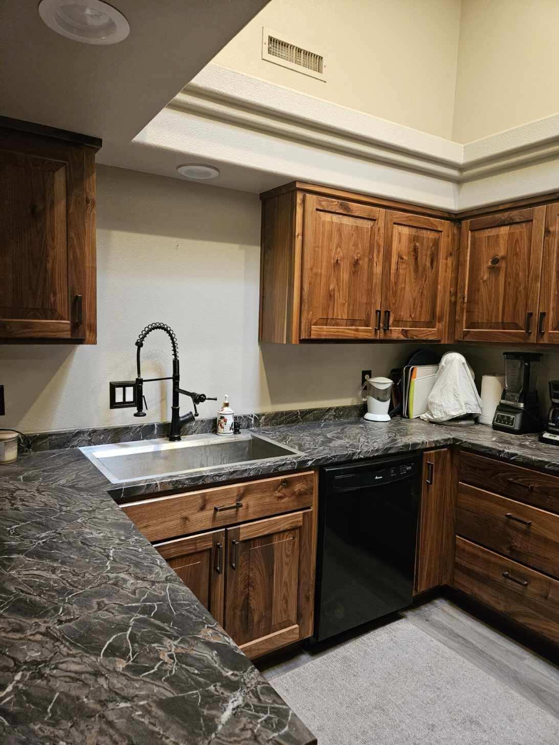 SANTA FE HILLS - Residential