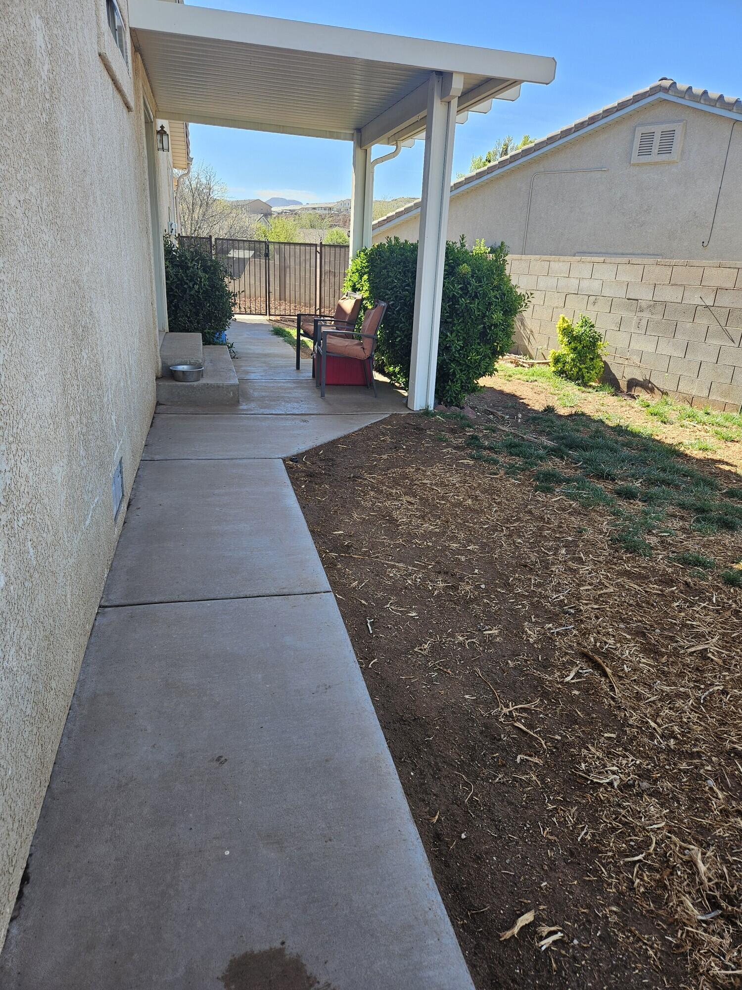 SANTA FE HILLS - Residential