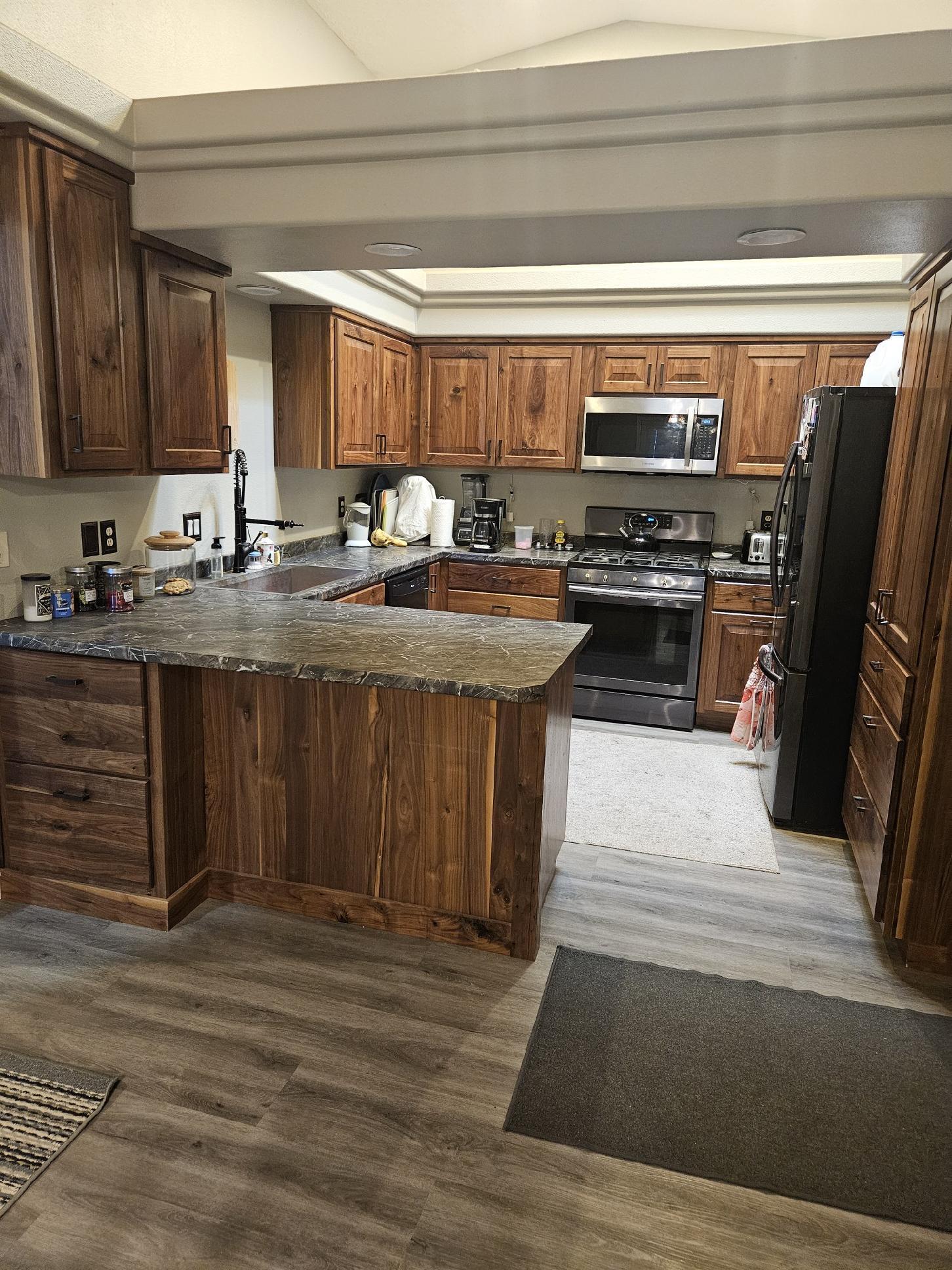 SANTA FE HILLS - Residential