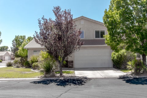 Tiny photo for 256 N 2585 W, Hurricane, UT 84737 (MLS # 26-274111)