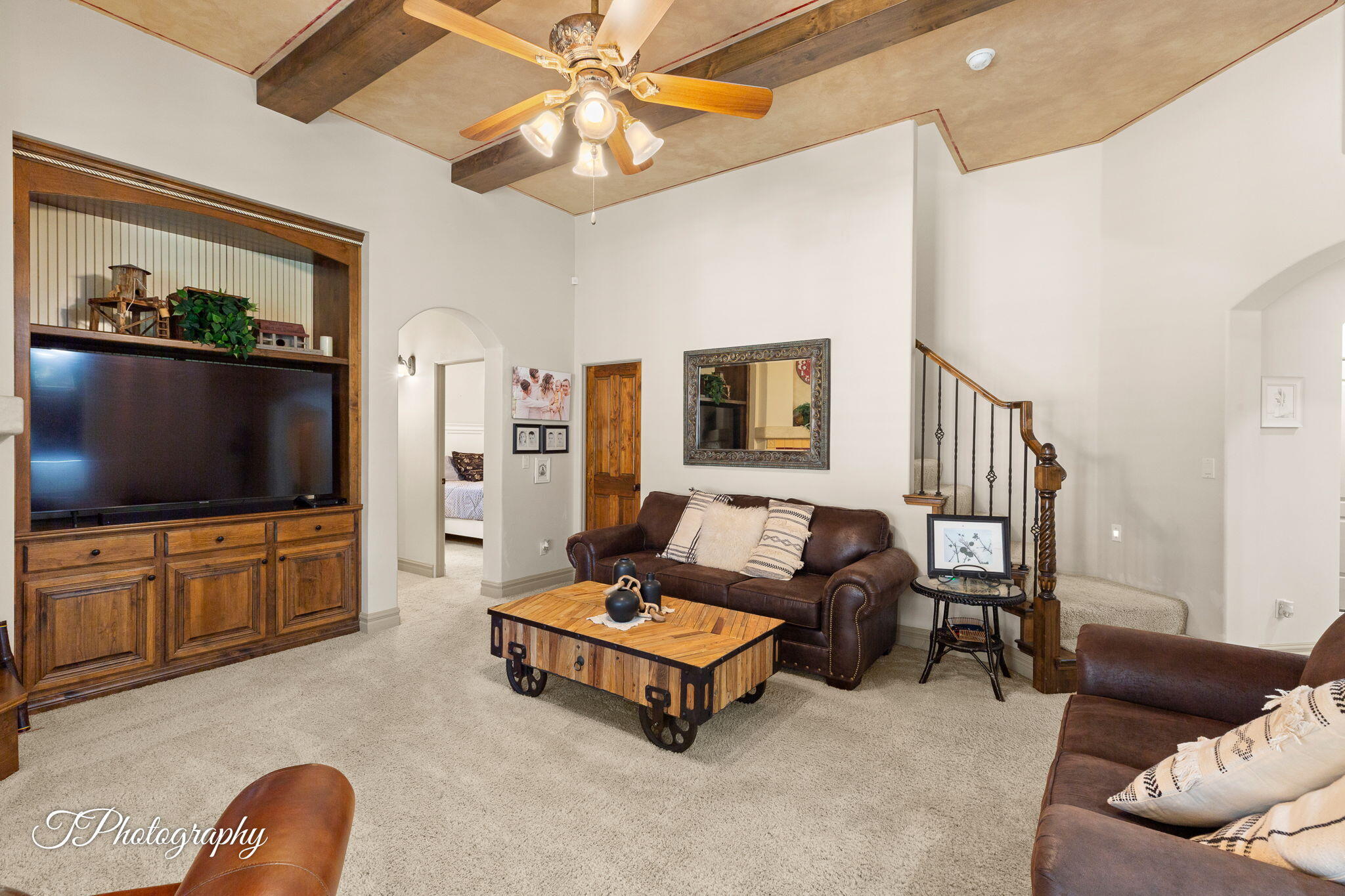 MEADOWOOD - Residential