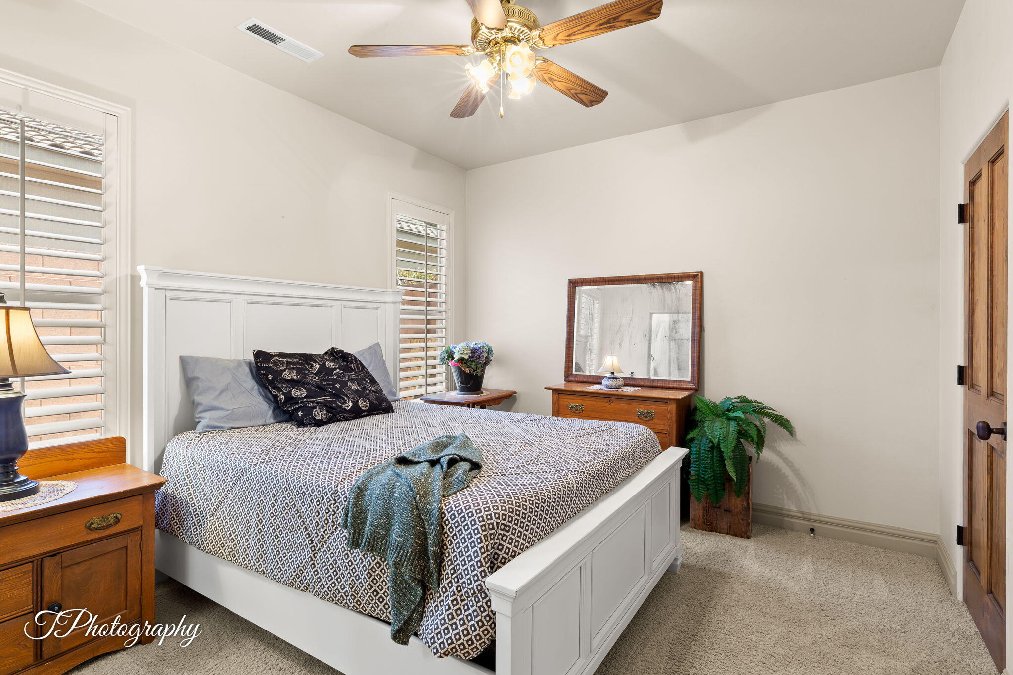 MEADOWOOD - Residential