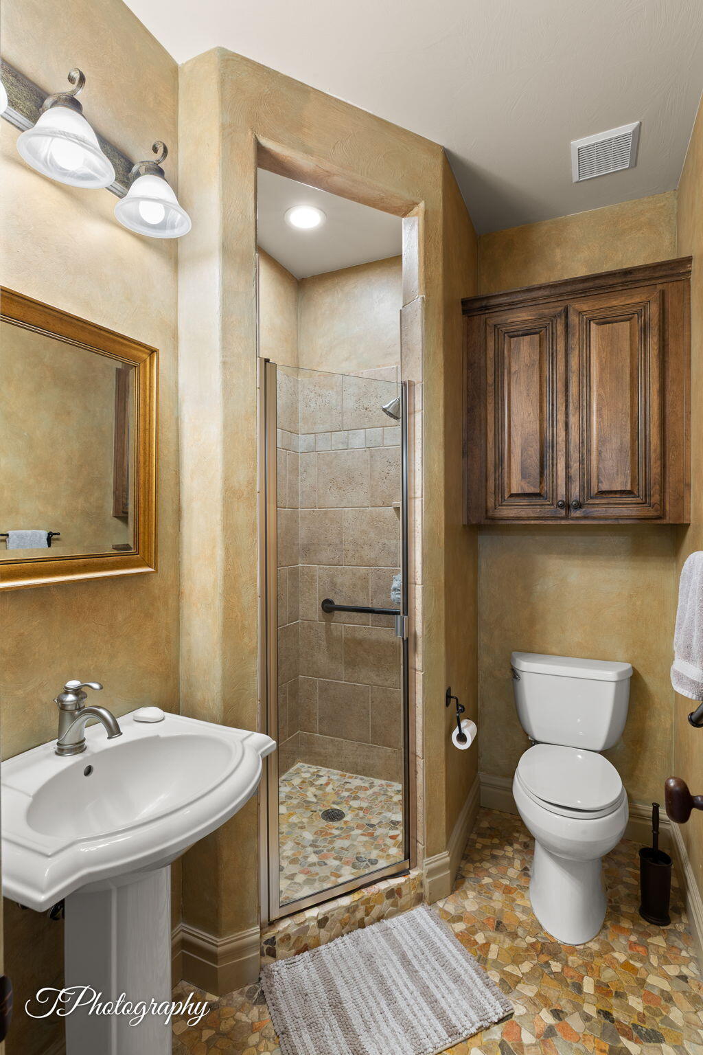 MEADOWOOD - Residential