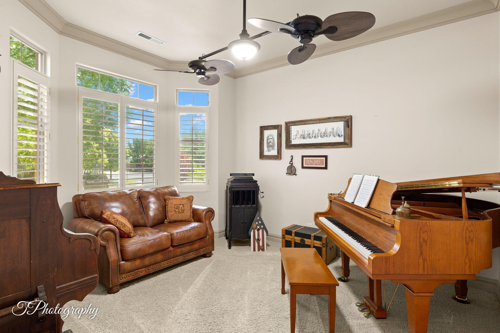 MEADOWOOD - Residential