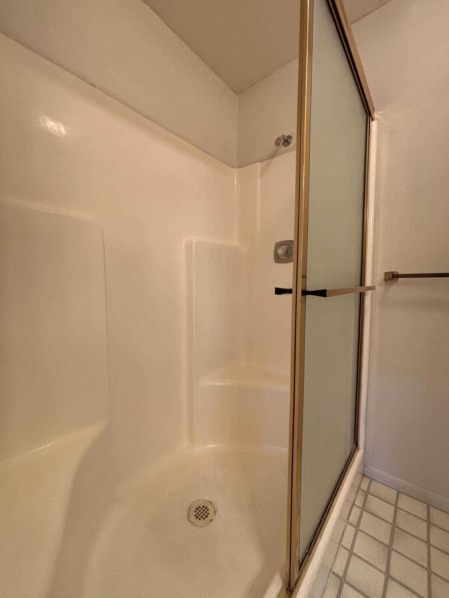 BLOOMINGTON COUNTRY CLUB - Residential