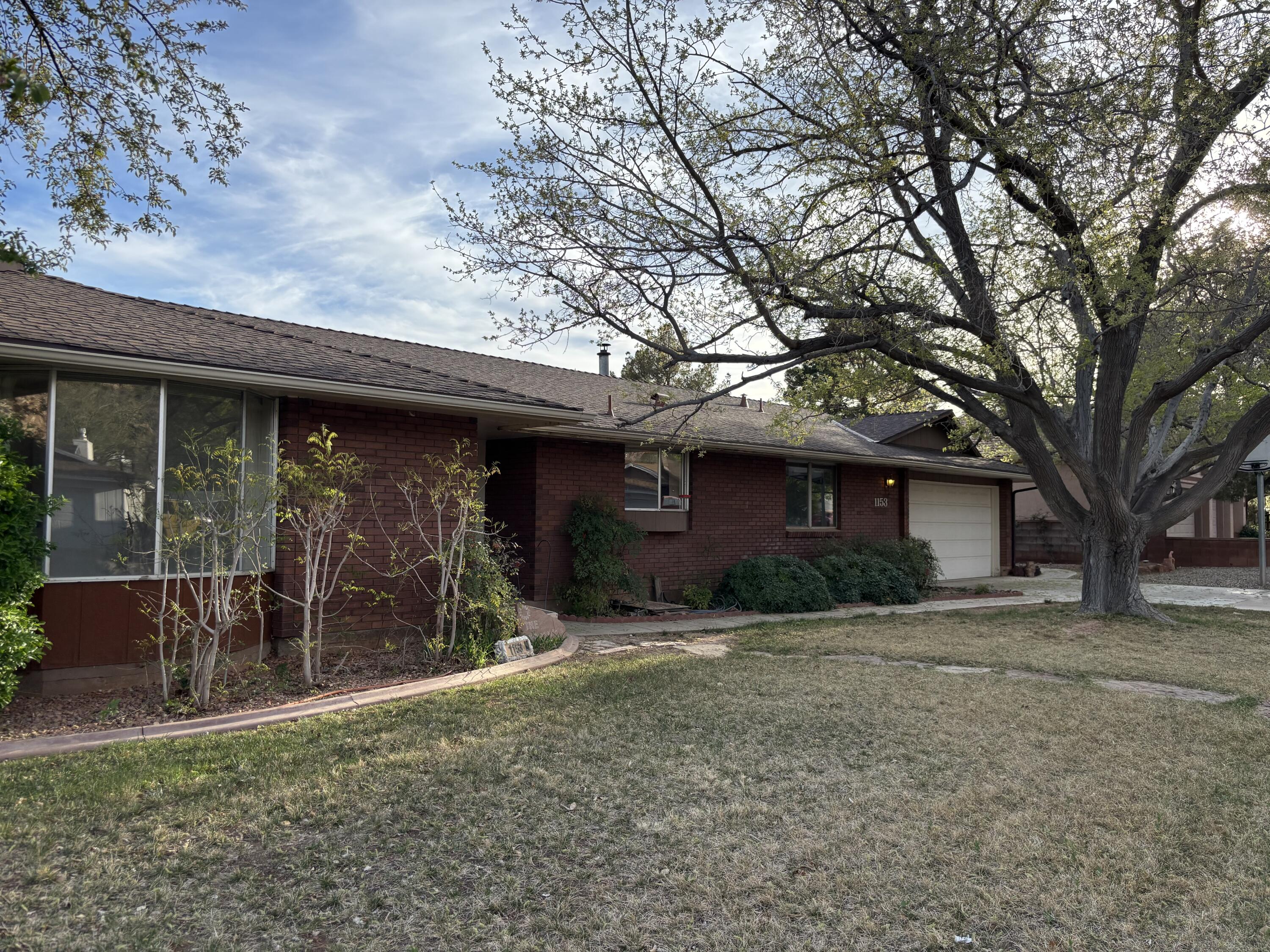 BLOOMINGTON COUNTRY CLUB - Residential