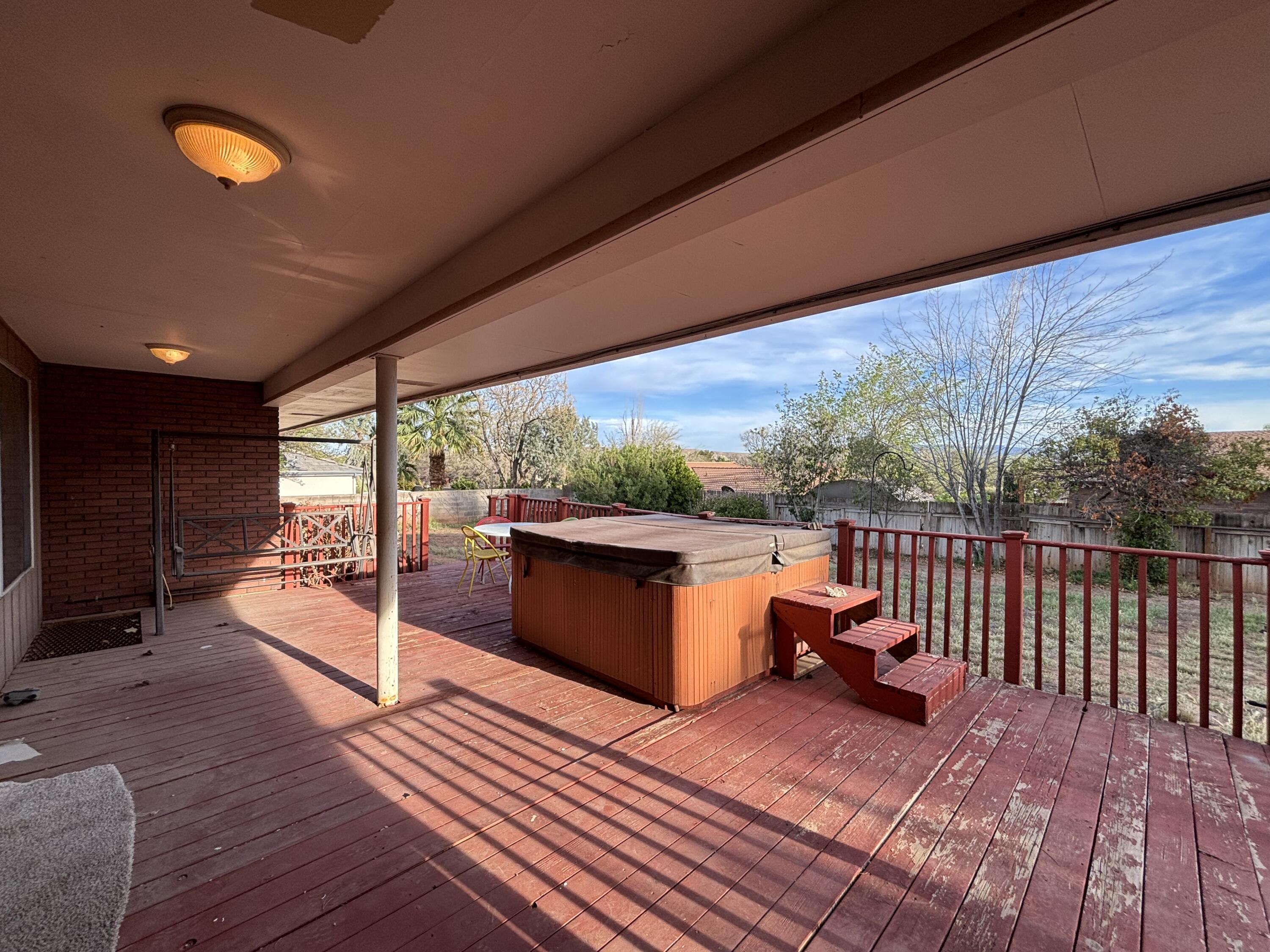 BLOOMINGTON COUNTRY CLUB - Residential