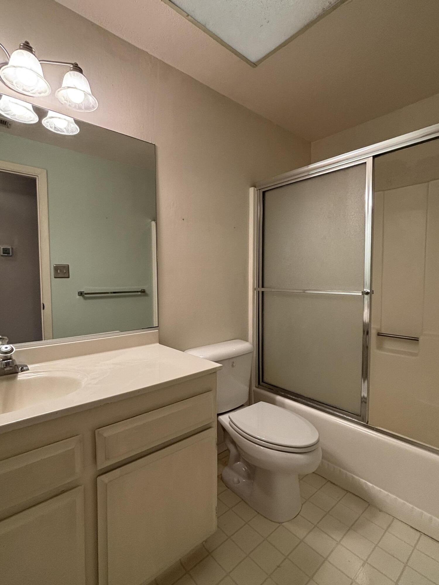 BLOOMINGTON COUNTRY CLUB - Residential