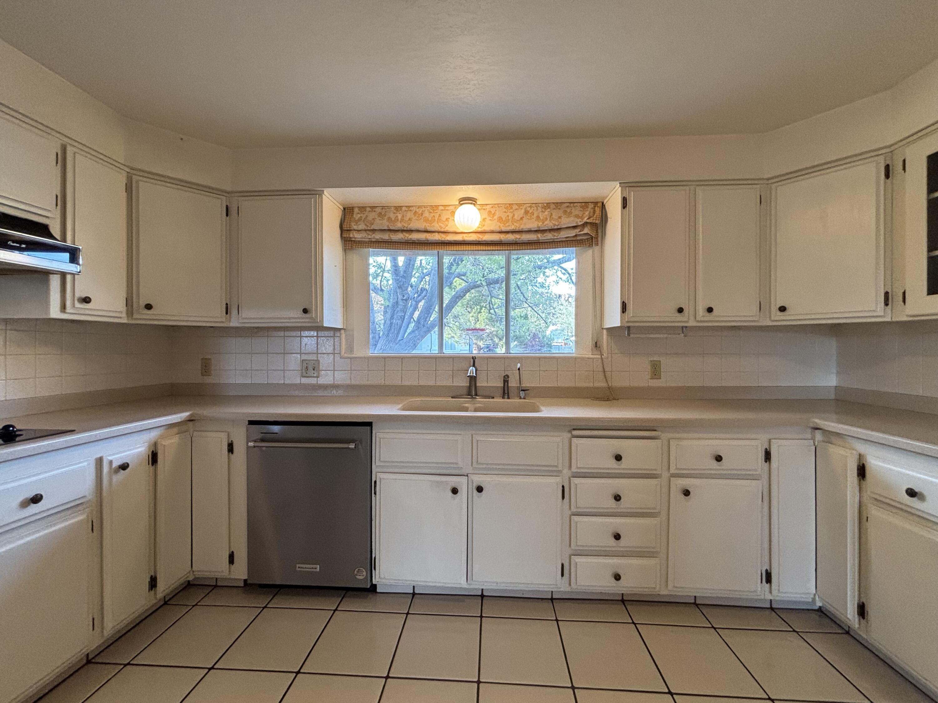 BLOOMINGTON COUNTRY CLUB - Residential