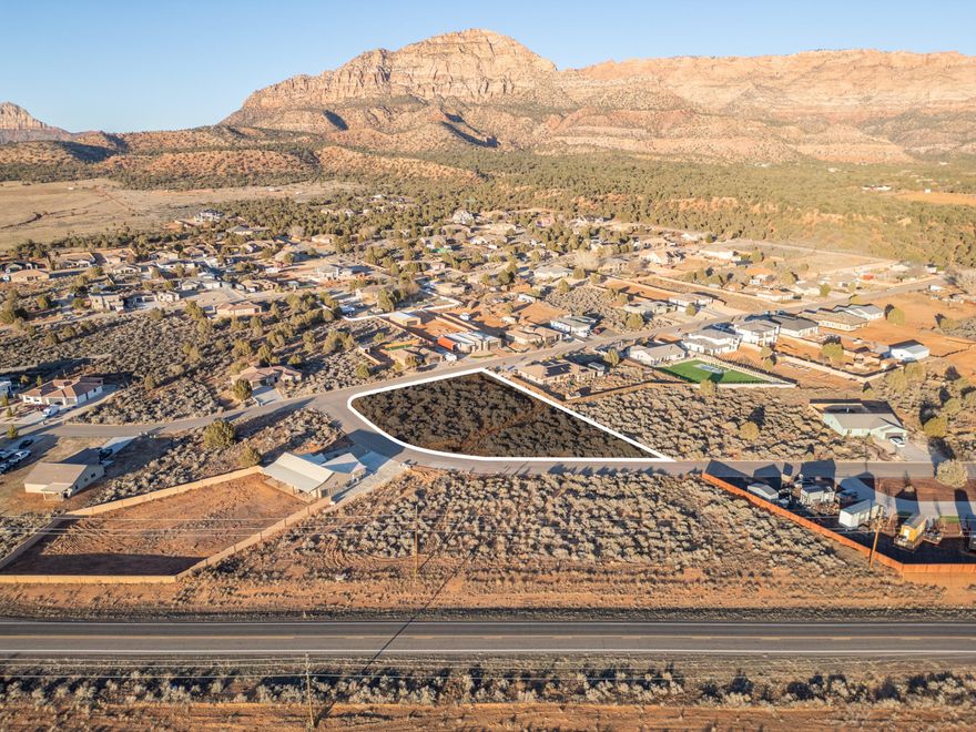 Don't miss your chance to build in the BEAUTIFUL Cedar Point Subdivision just under an acre! This lot has views in every direction. Conveniently located near Zion National Park, never-ending hiking and
off-roading. Bring your own builder! Soil tests are available. Call listing agent for more details!
Buyer to verify all information, deemed reliable, however buyer to verify all info including utilities & HOA information if applicable.