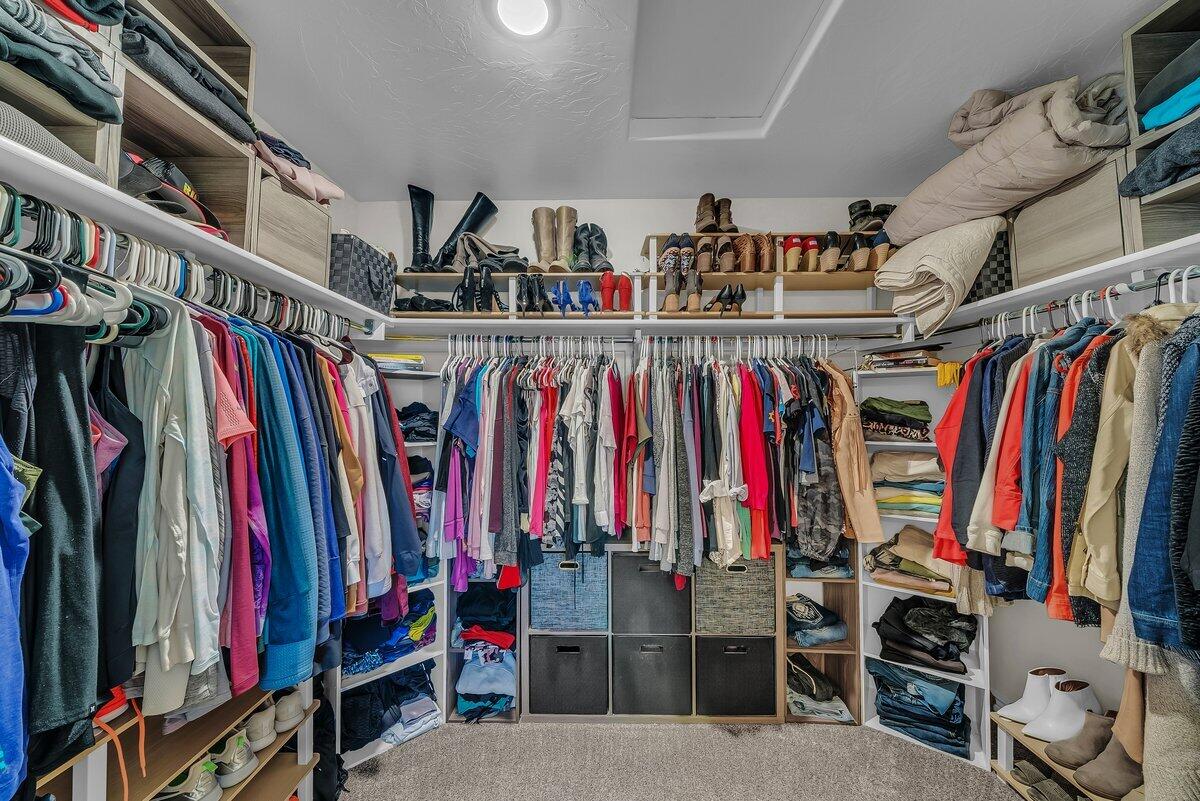 FOSSIL HILLS TH - Residential