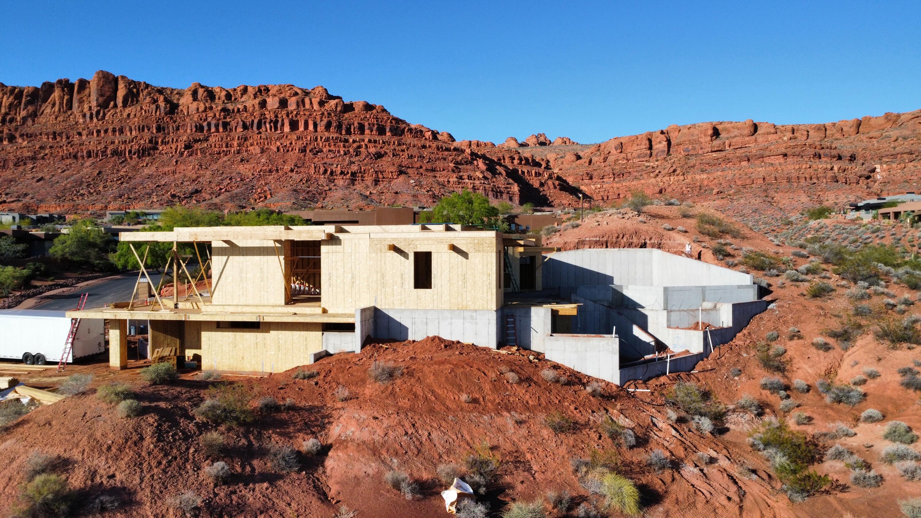 KACHINA CLIFFS AT ENTRADA - Residential