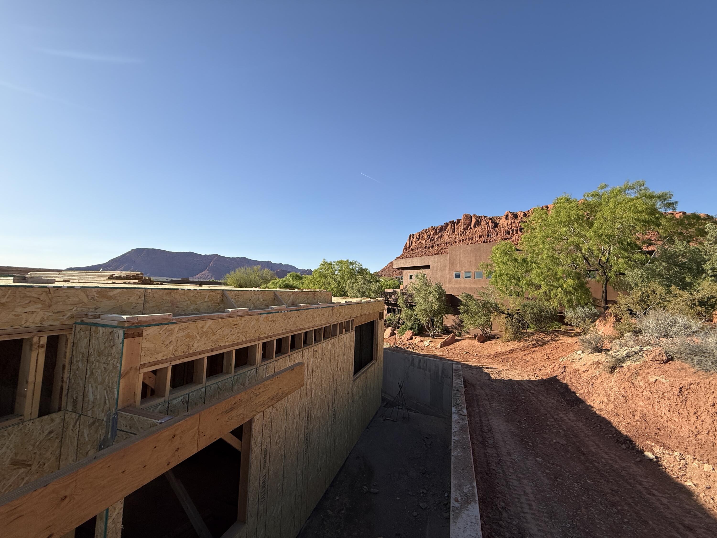 KACHINA CLIFFS AT ENTRADA - Residential