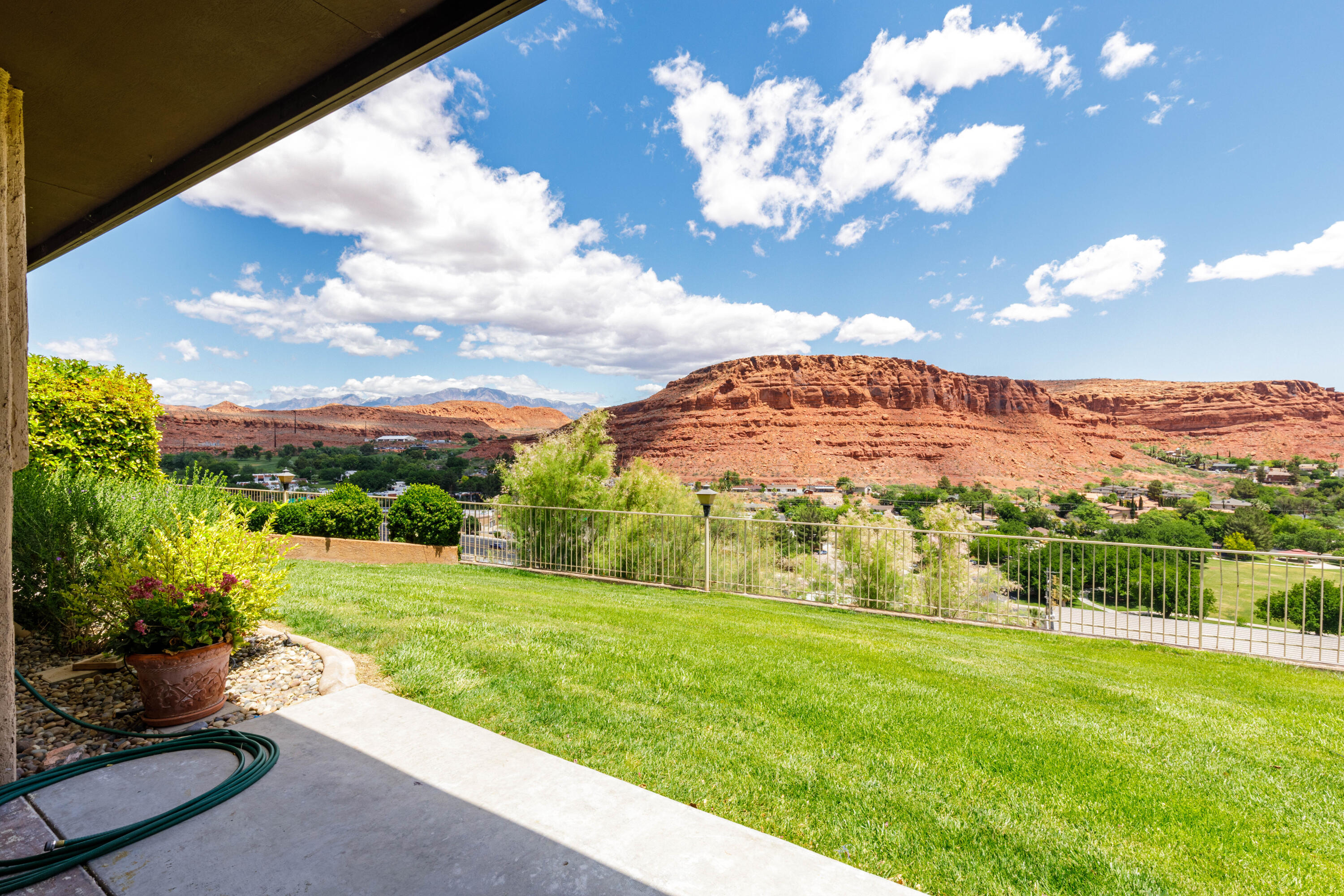 RIDGE AT ST GEORGE - Residential
