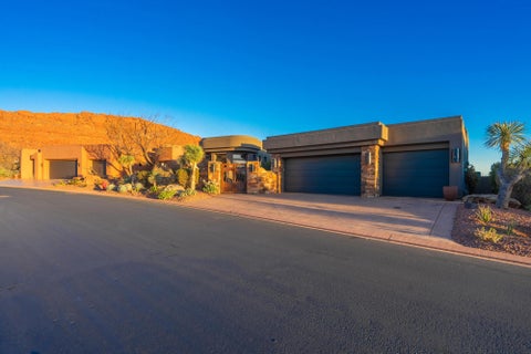 Tiny photo for 3052 N Snow Canyon Parkway 8 #8, Saint George, UT 84770 (MLS # 26-275709)