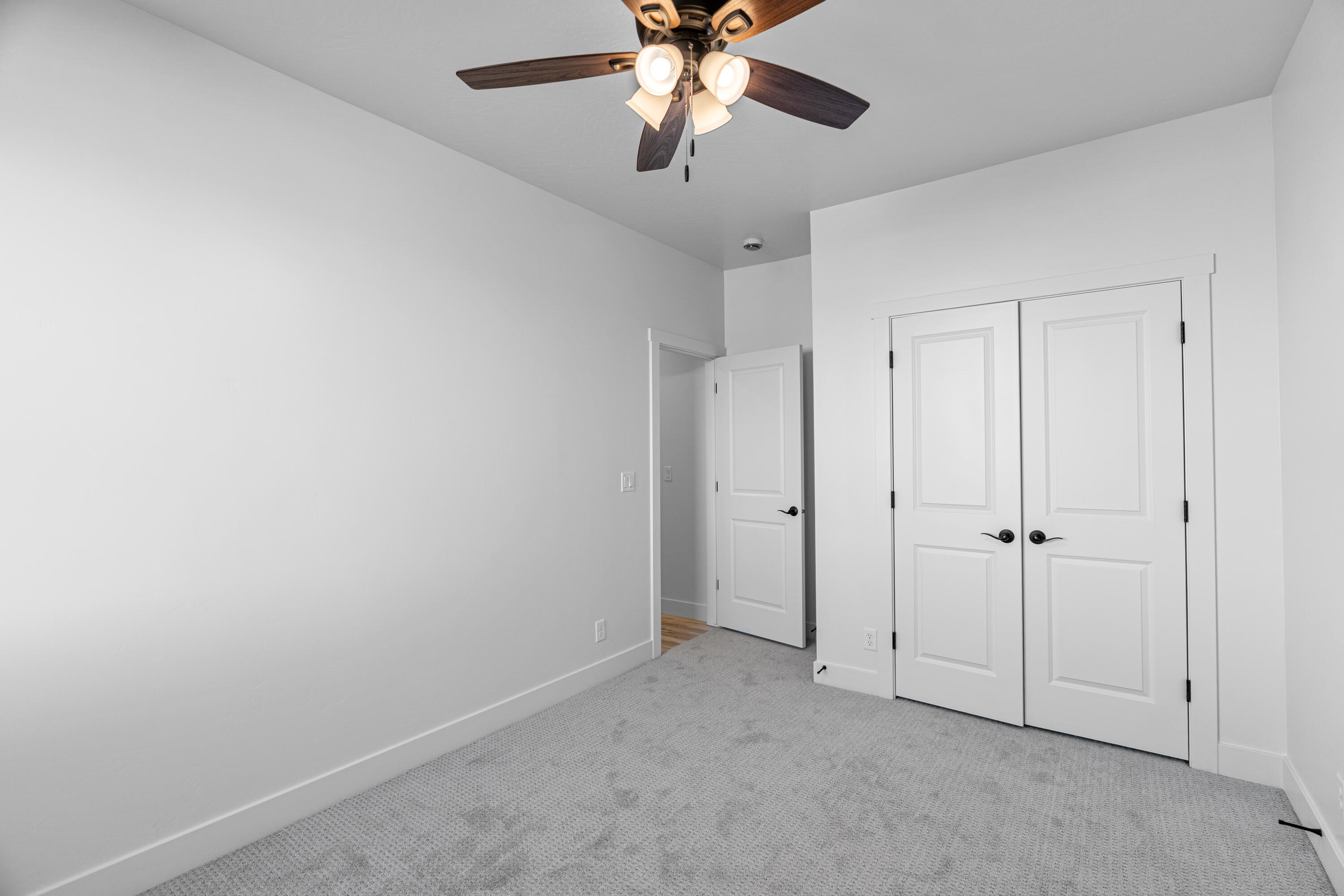 SANDS COVE - Residential