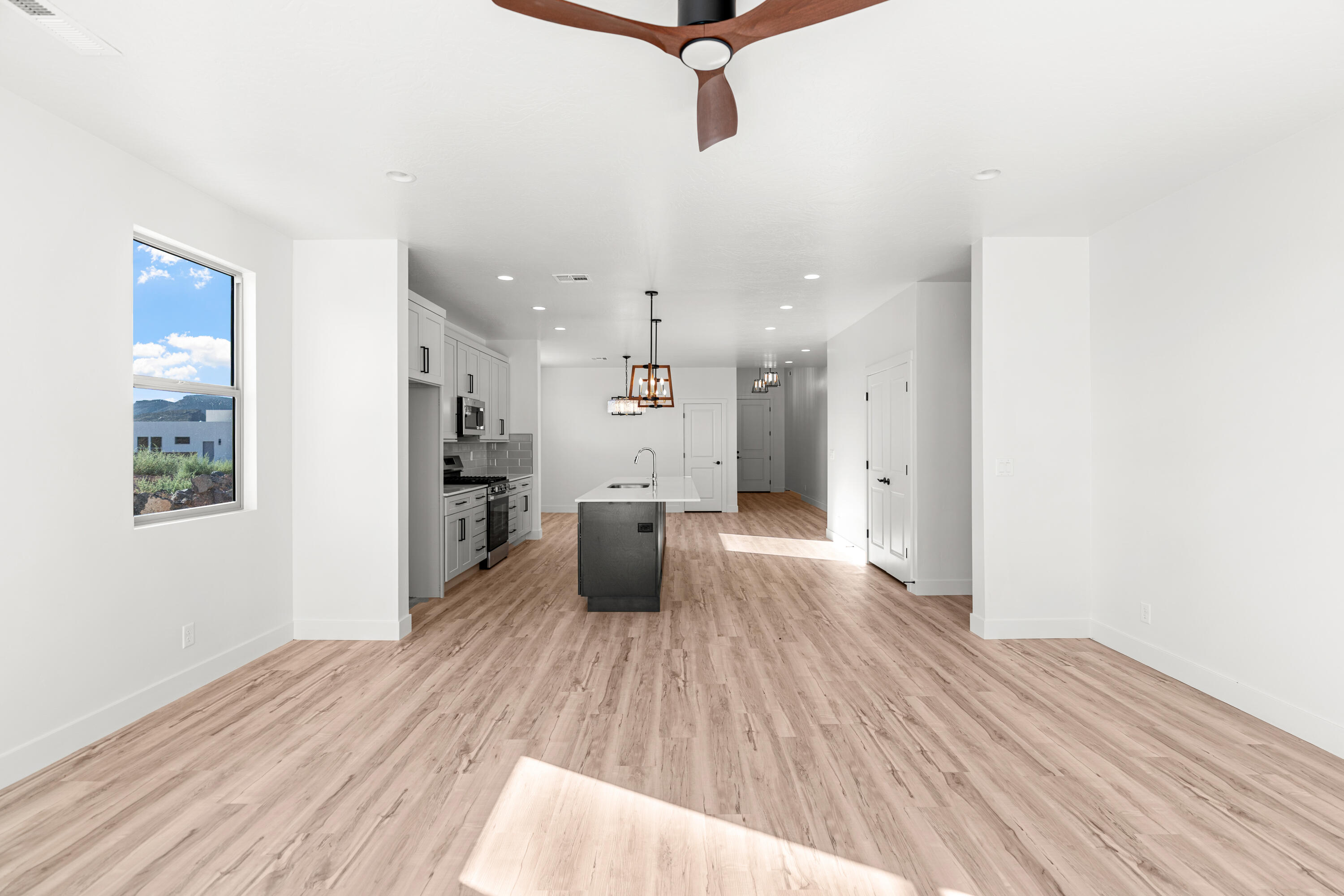 SANDS COVE - Residential