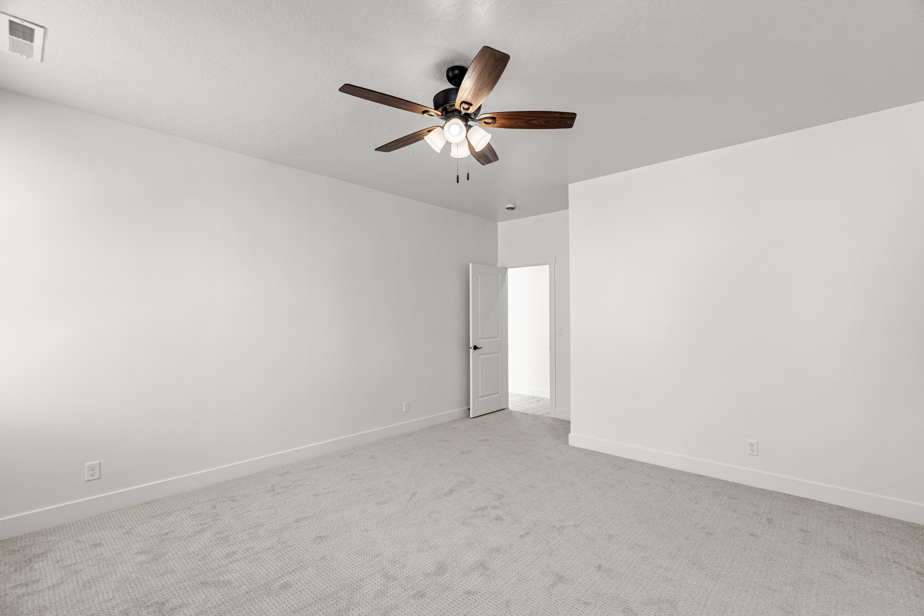 SANDS COVE - Residential