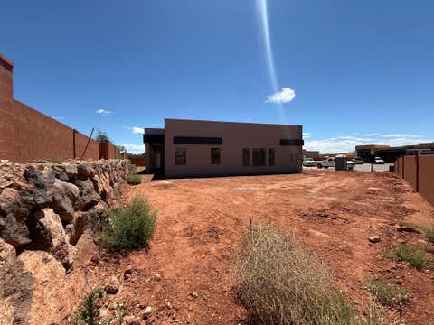 Tiny photo for 562 W 30 S, Ivins, UT 84738 (MLS # 26-273211)