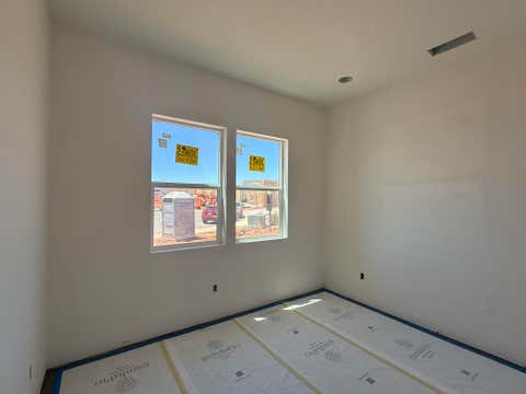 Tiny photo for 562 W 30 S, Ivins, UT 84738 (MLS # 26-273211)