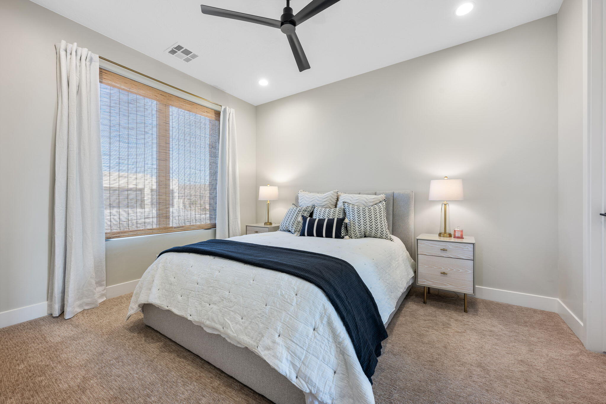 LEDGES OF ST GEORGE POCKET MESA - Residential