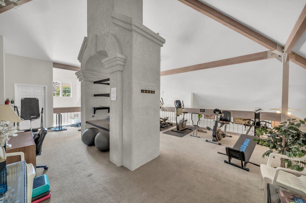 HARRISBURG LAKESIDE ESTATES - Residential