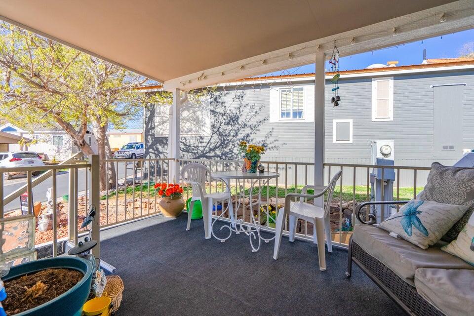 HARRISBURG LAKESIDE ESTATES - Residential