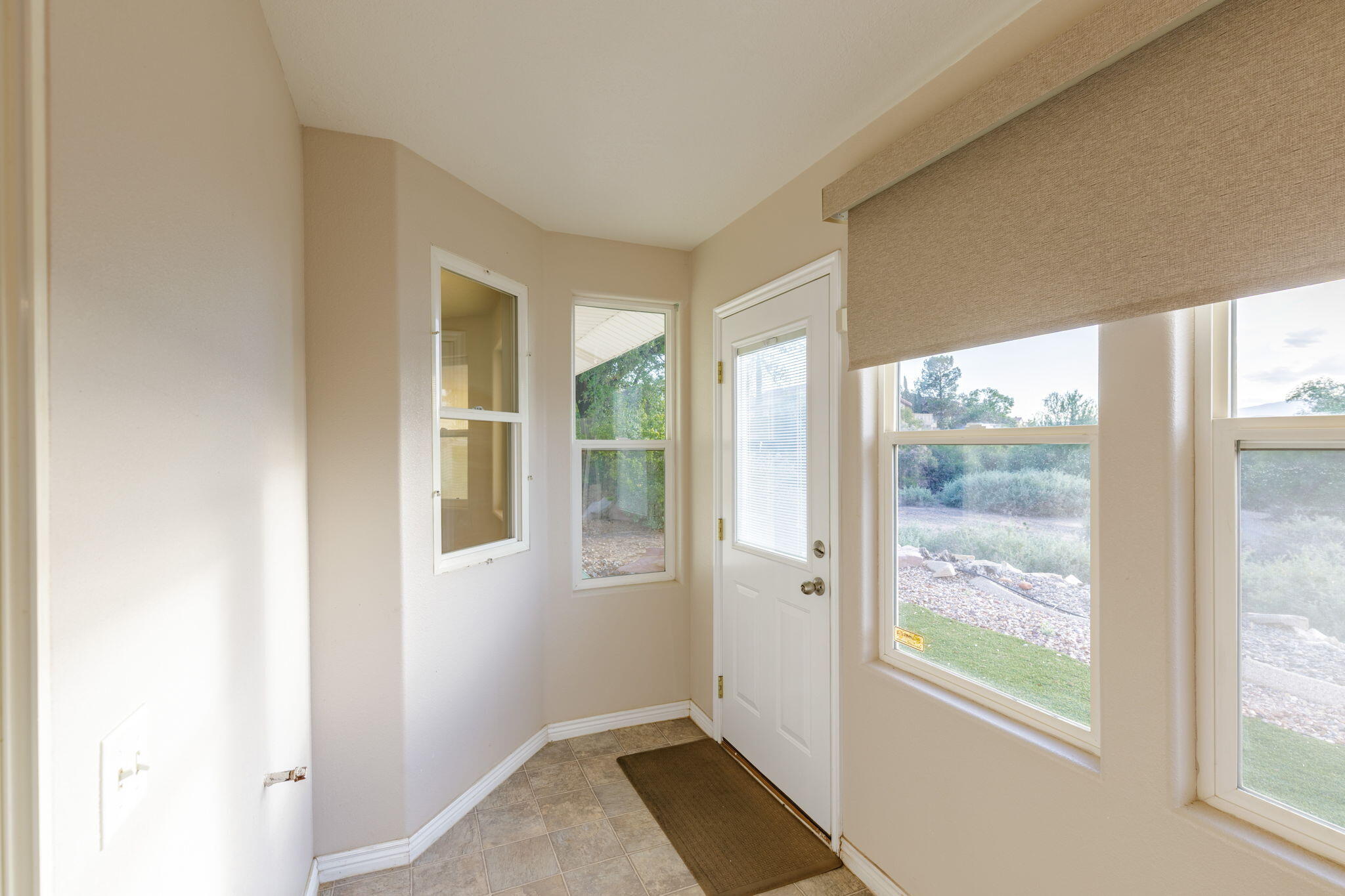 BLOOMINGTON HILLS - Residential