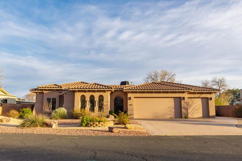 Photo of 1165 W Columbine CIR, Saint George, UT 84790 (MLS # 26-268119)