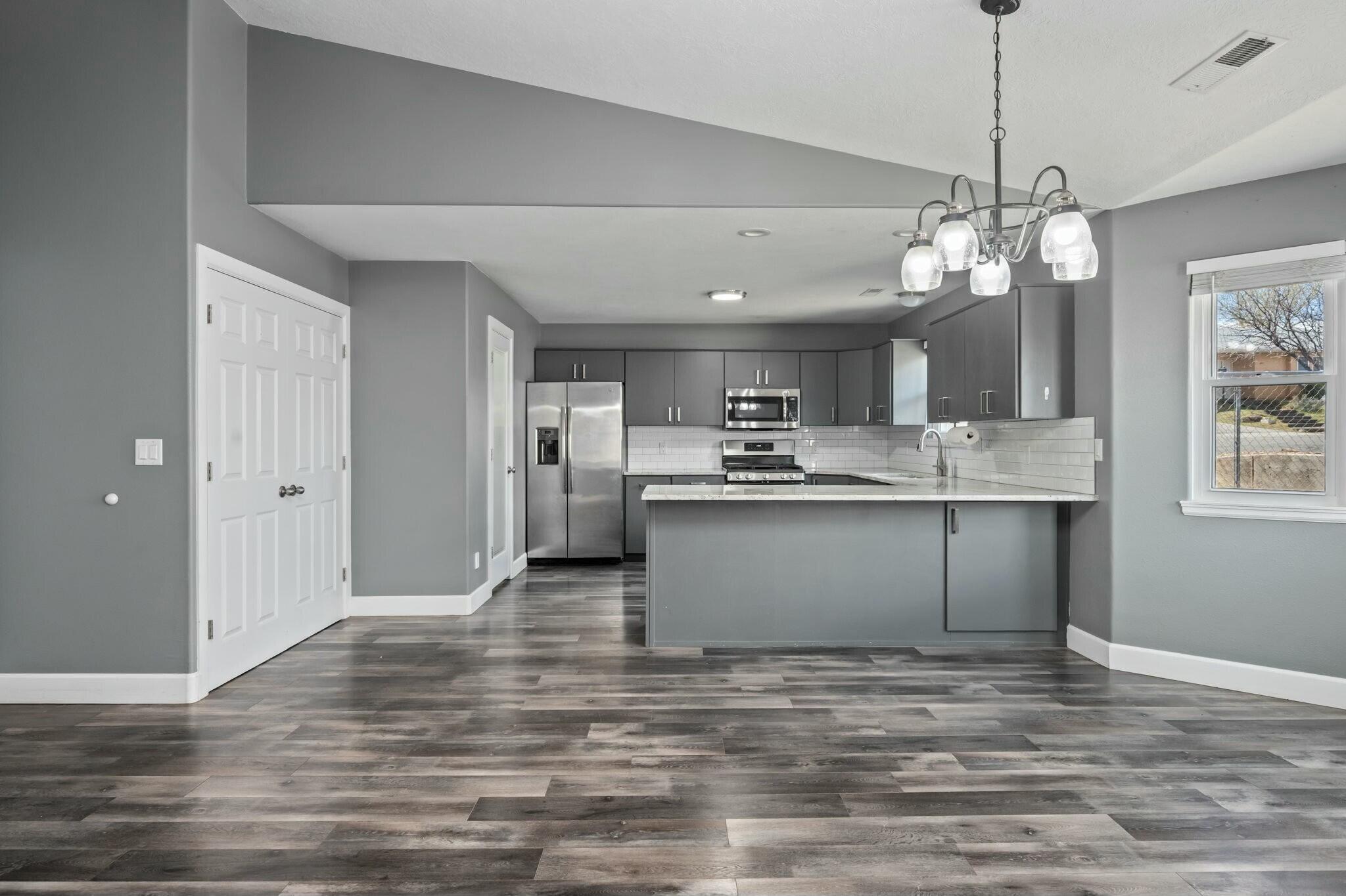 CRESTVIEW VILLAGE - Residential