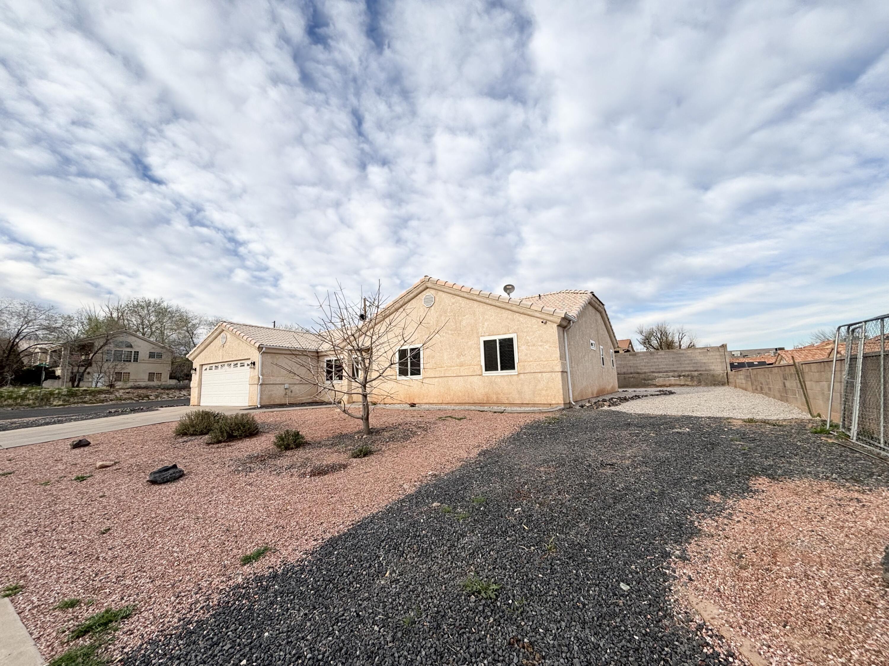 CRESTVIEW VILLAGE - Residential