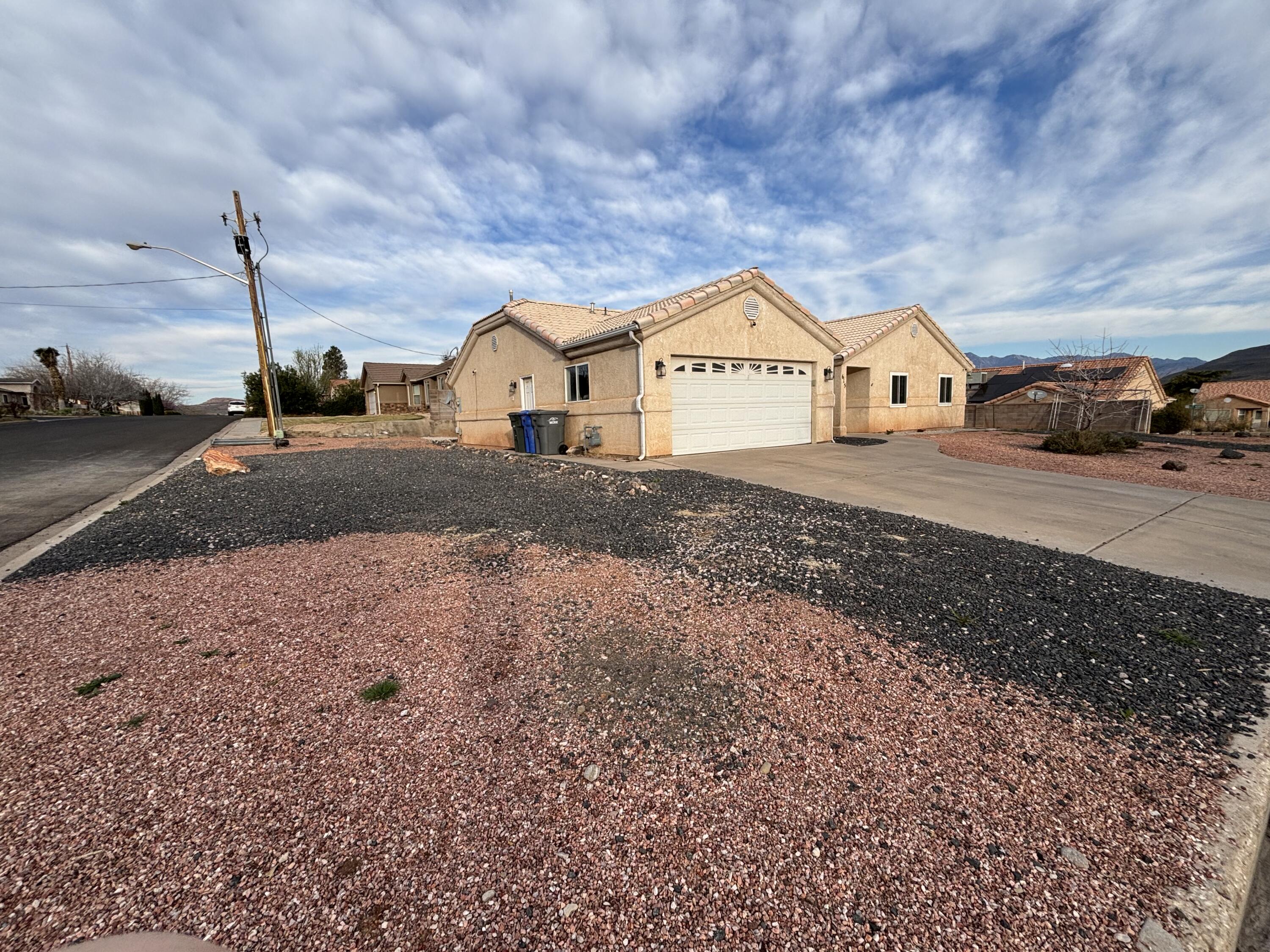 CRESTVIEW VILLAGE - Residential