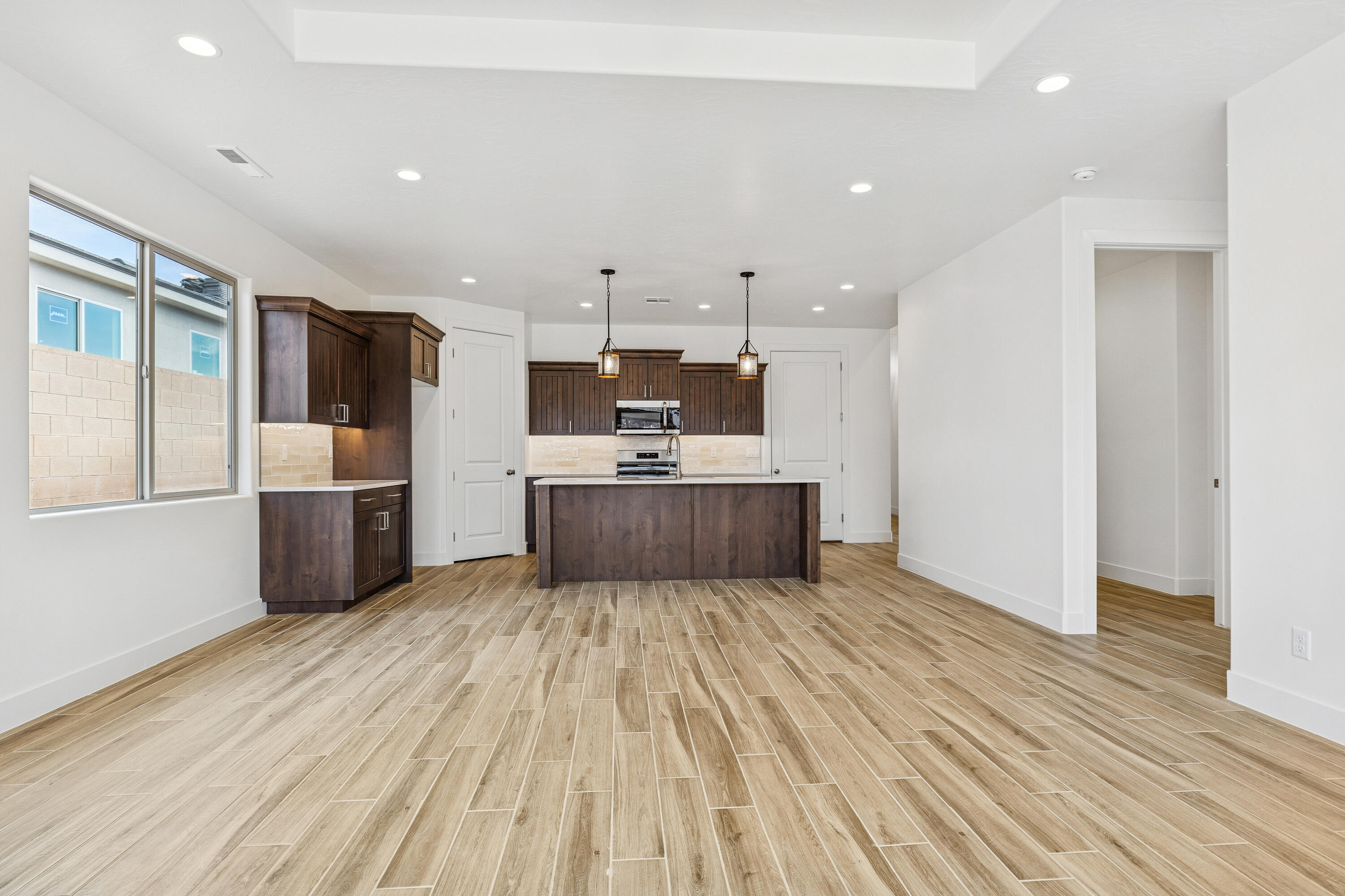 ZIONS GATE ESTATES - Residential