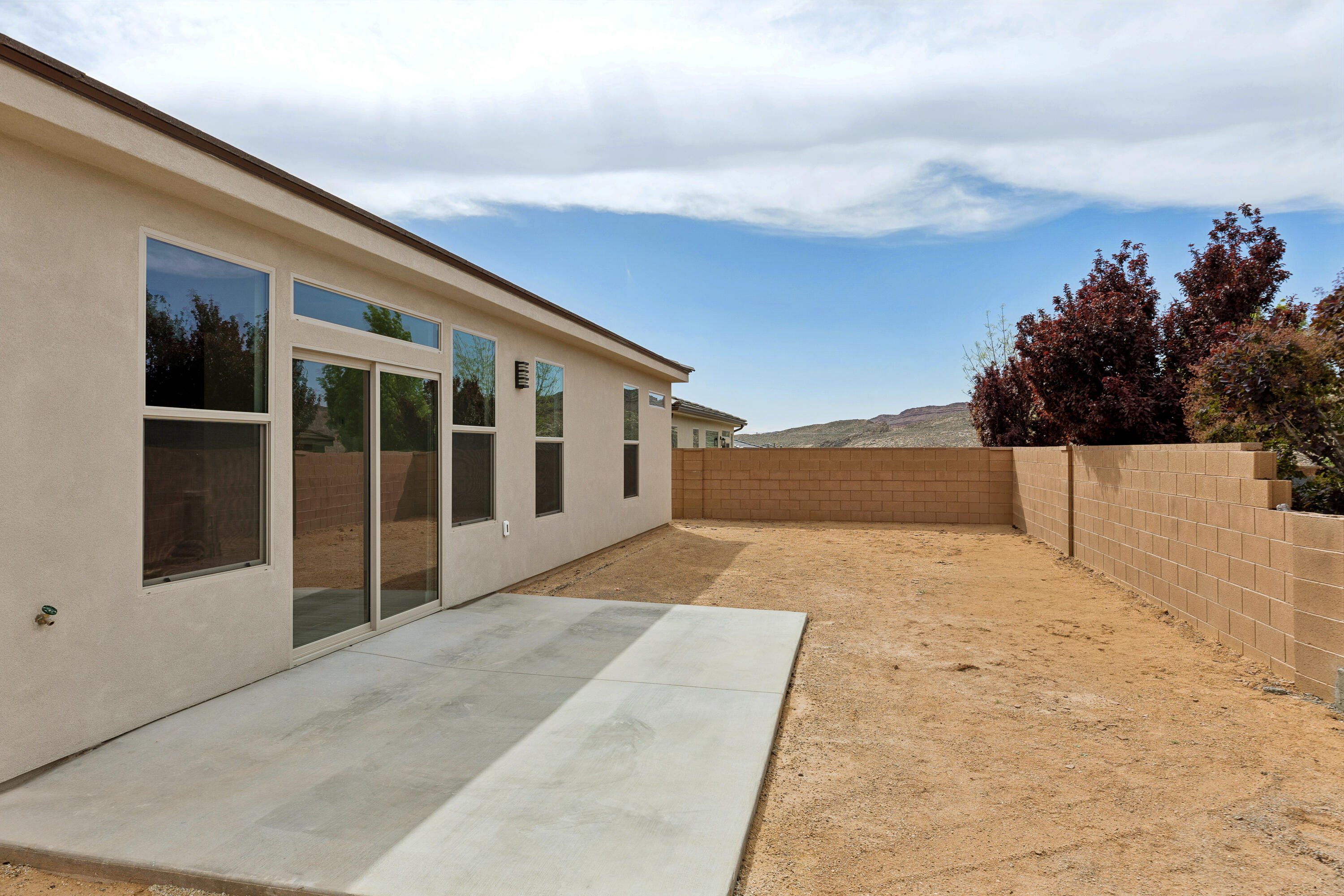 ZIONS GATE ESTATES - Residential