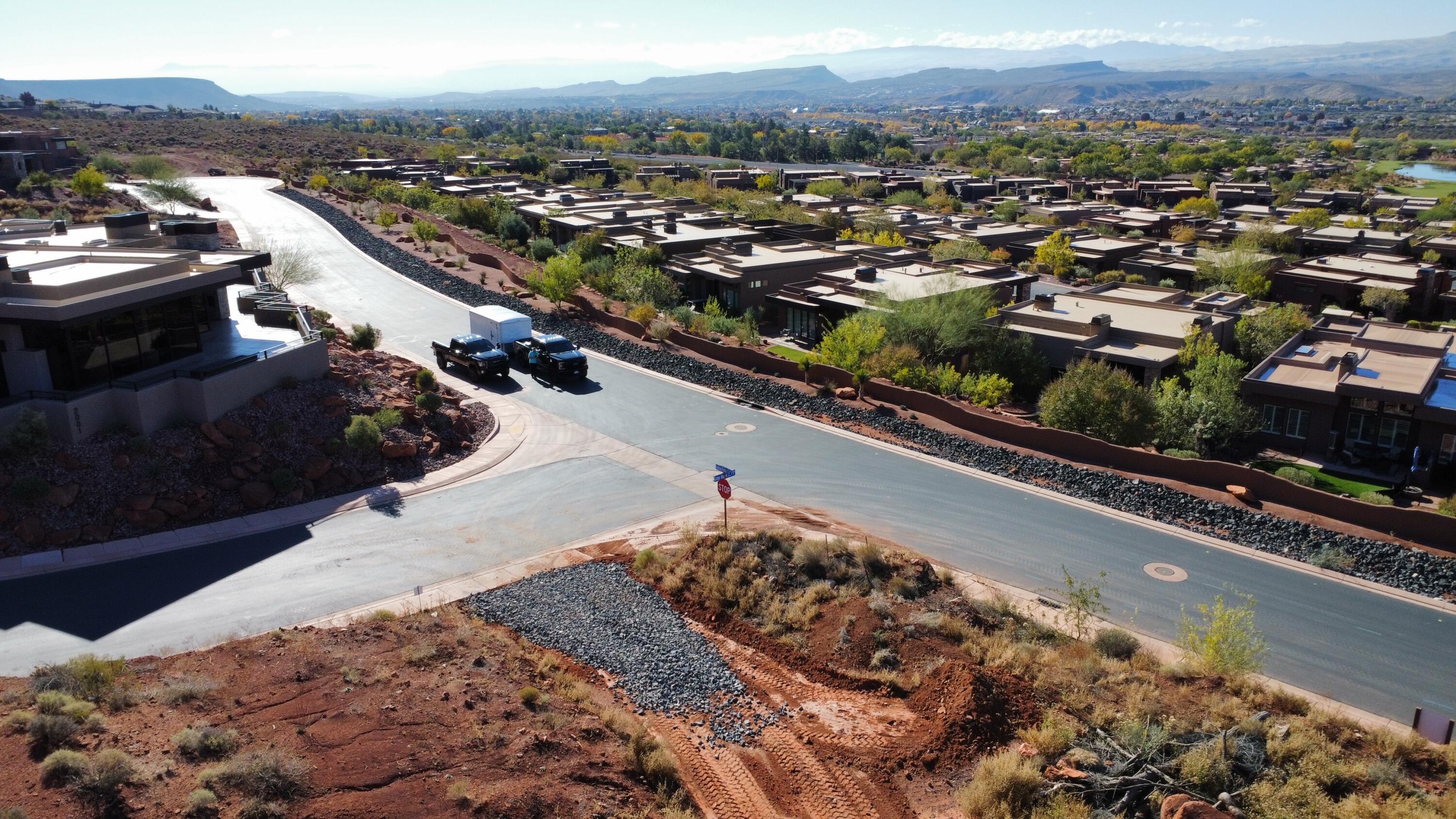 VISTAS AT ENTRADA - Residential