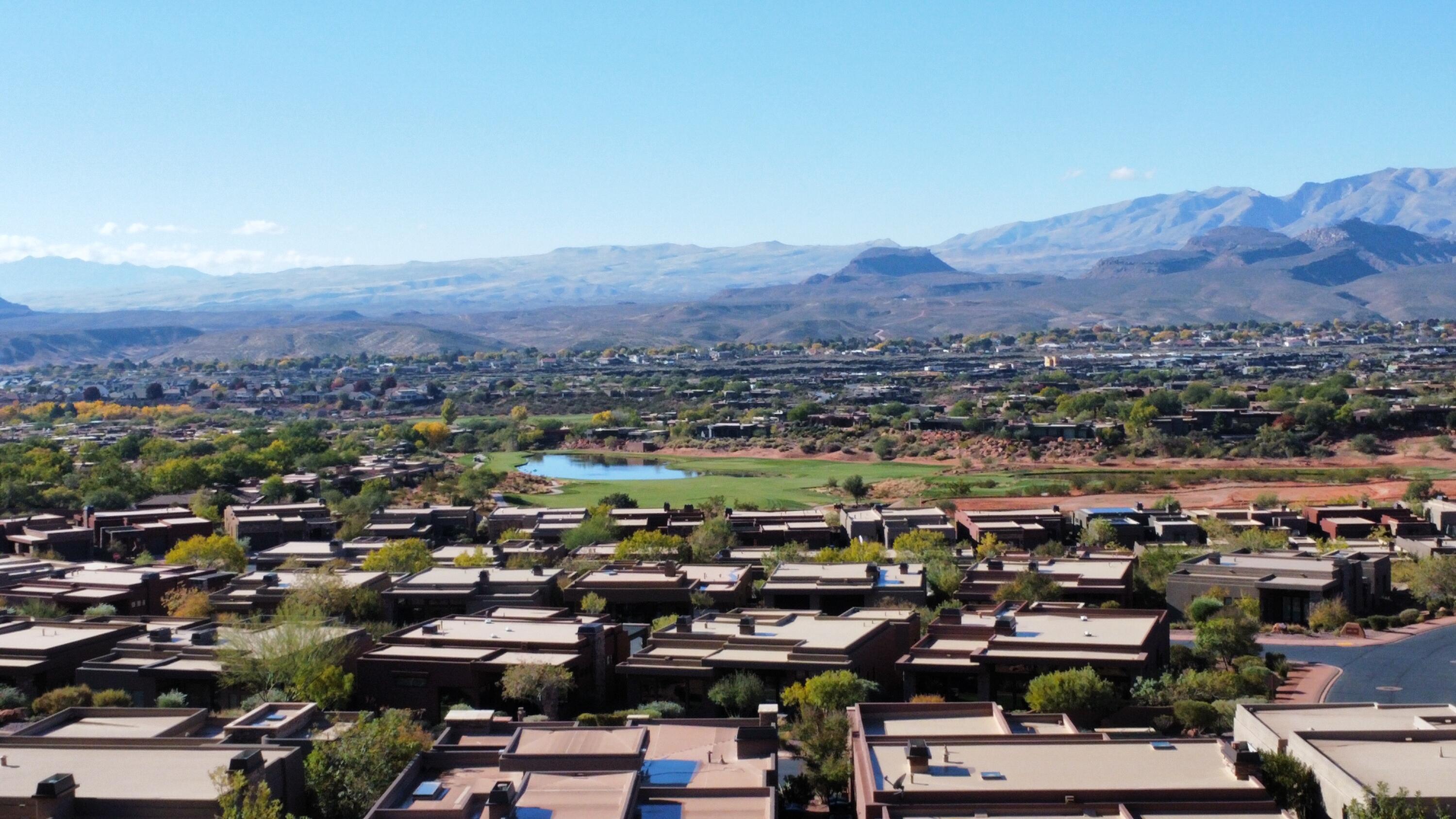 VISTAS AT ENTRADA - Residential
