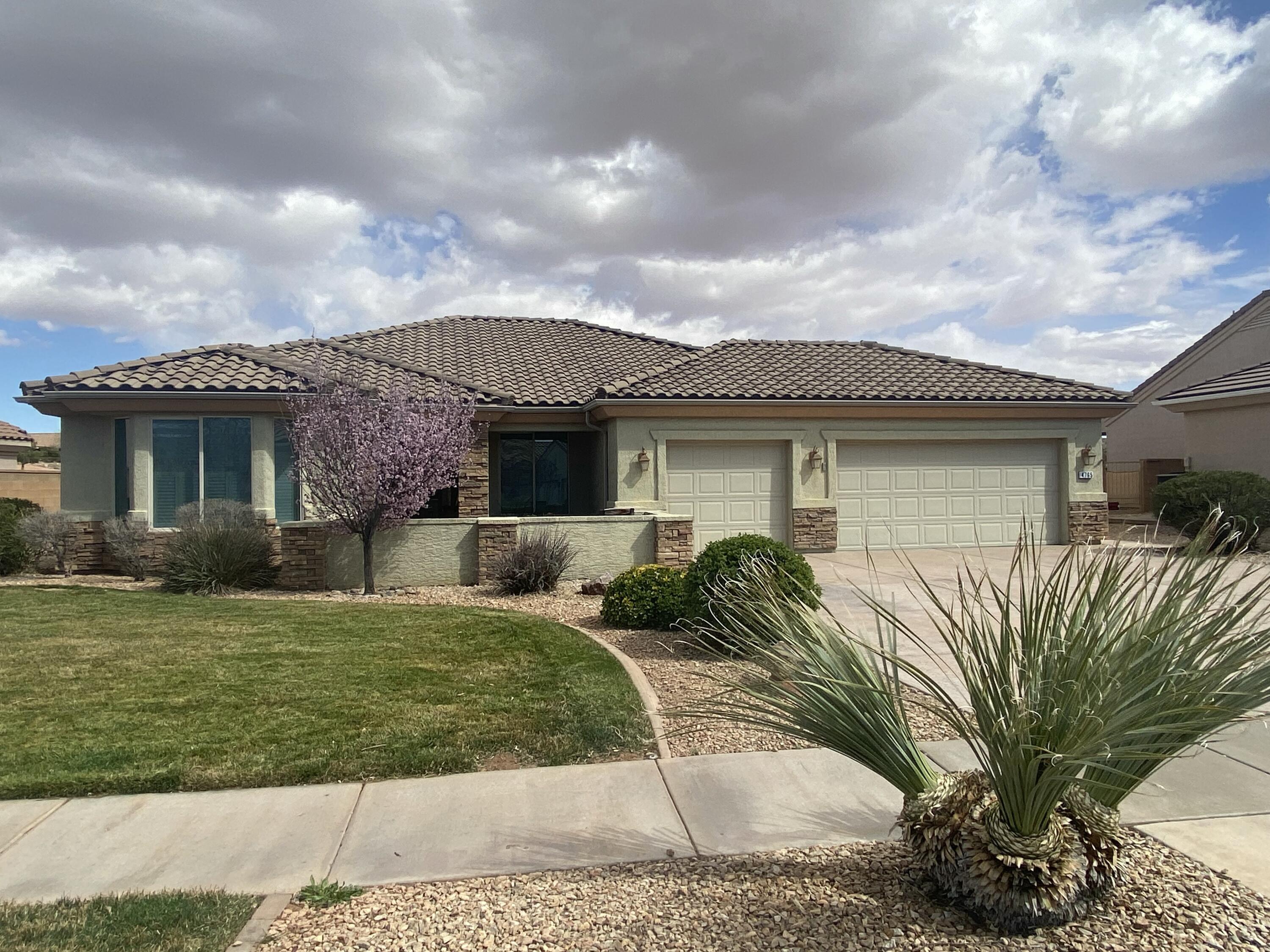 SUN RIVER - Residential