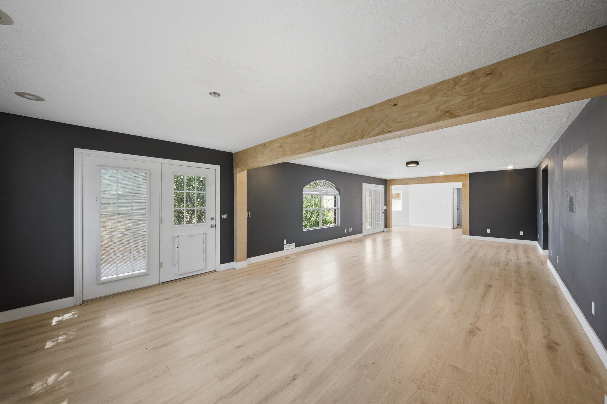 DAMMERON VALLEY FARMS - Residential