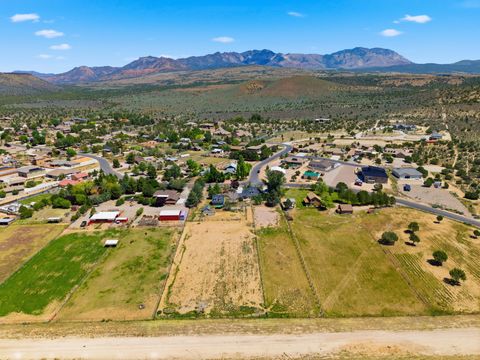 Tiny photo for 885 N HORSEMANS PARK DR, Dammeron Valley, UT 84783 (MLS # 26-271708)
